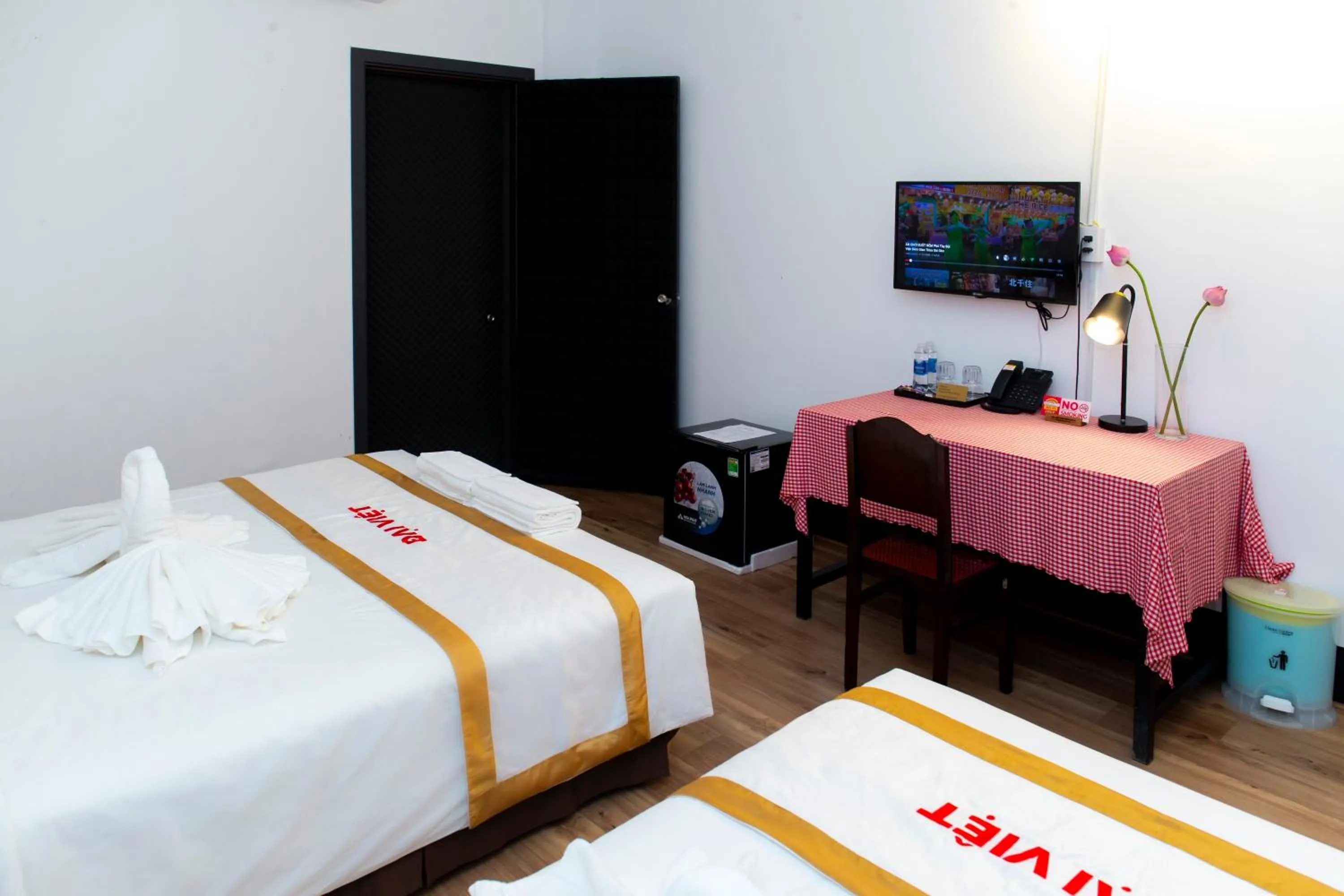 Bed in THE RICE HOTEL Nong Thon Dai Viet 131 Bui Vien