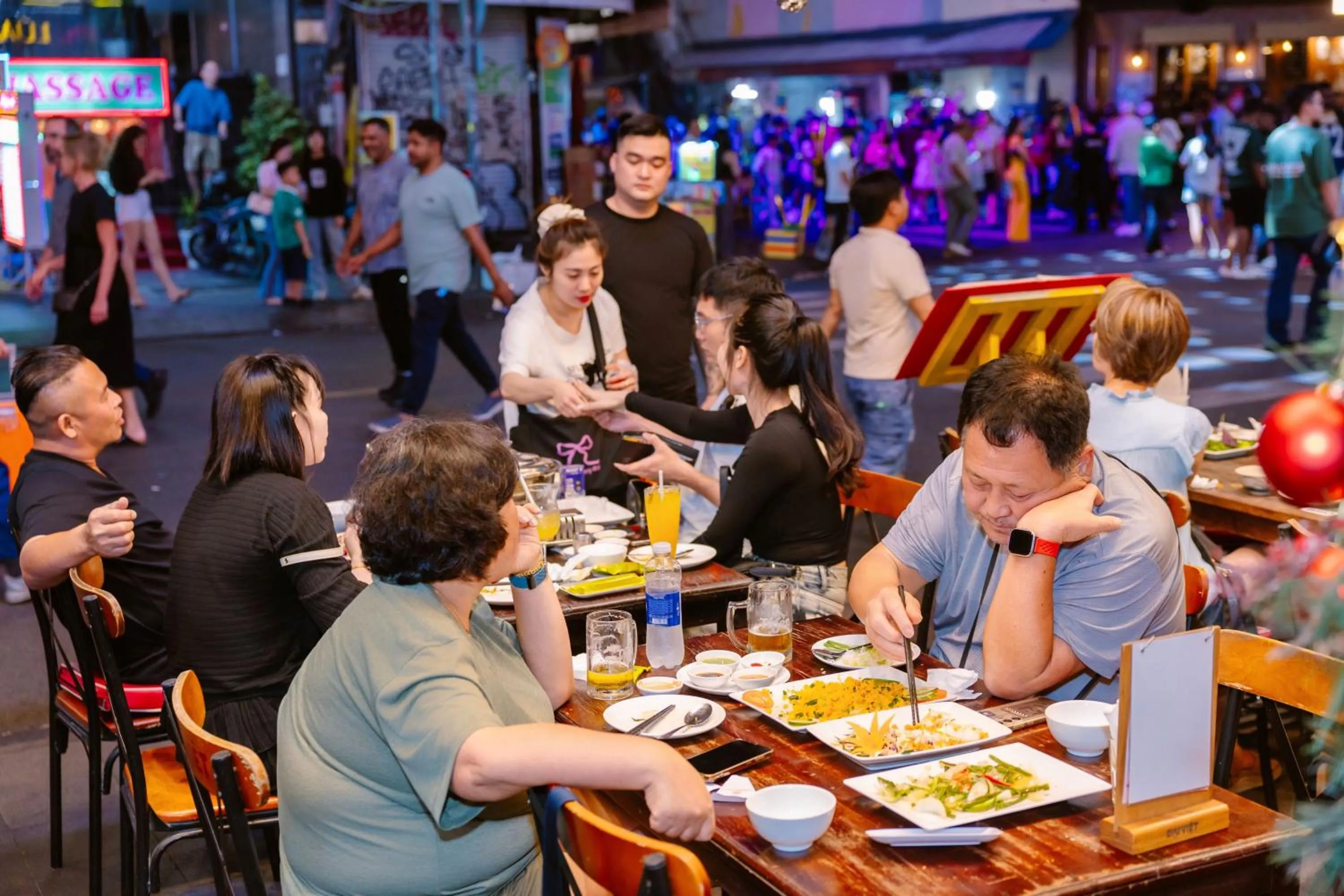 THE RICE HOTEL Nong Thon Dai Viet 131 Bui Vien