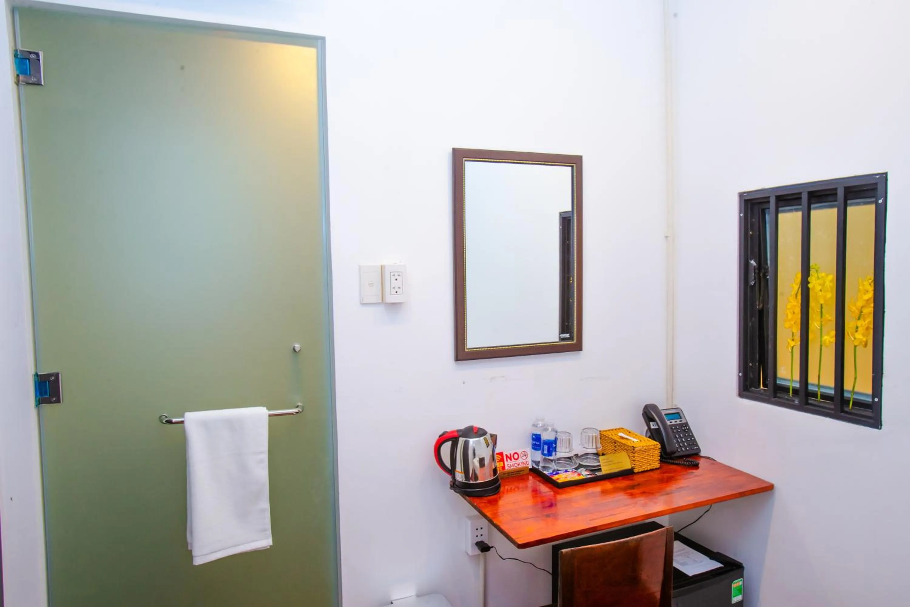 Toilet in THE RICE HOTEL Nong Thon Dai Viet 131 Bui Vien