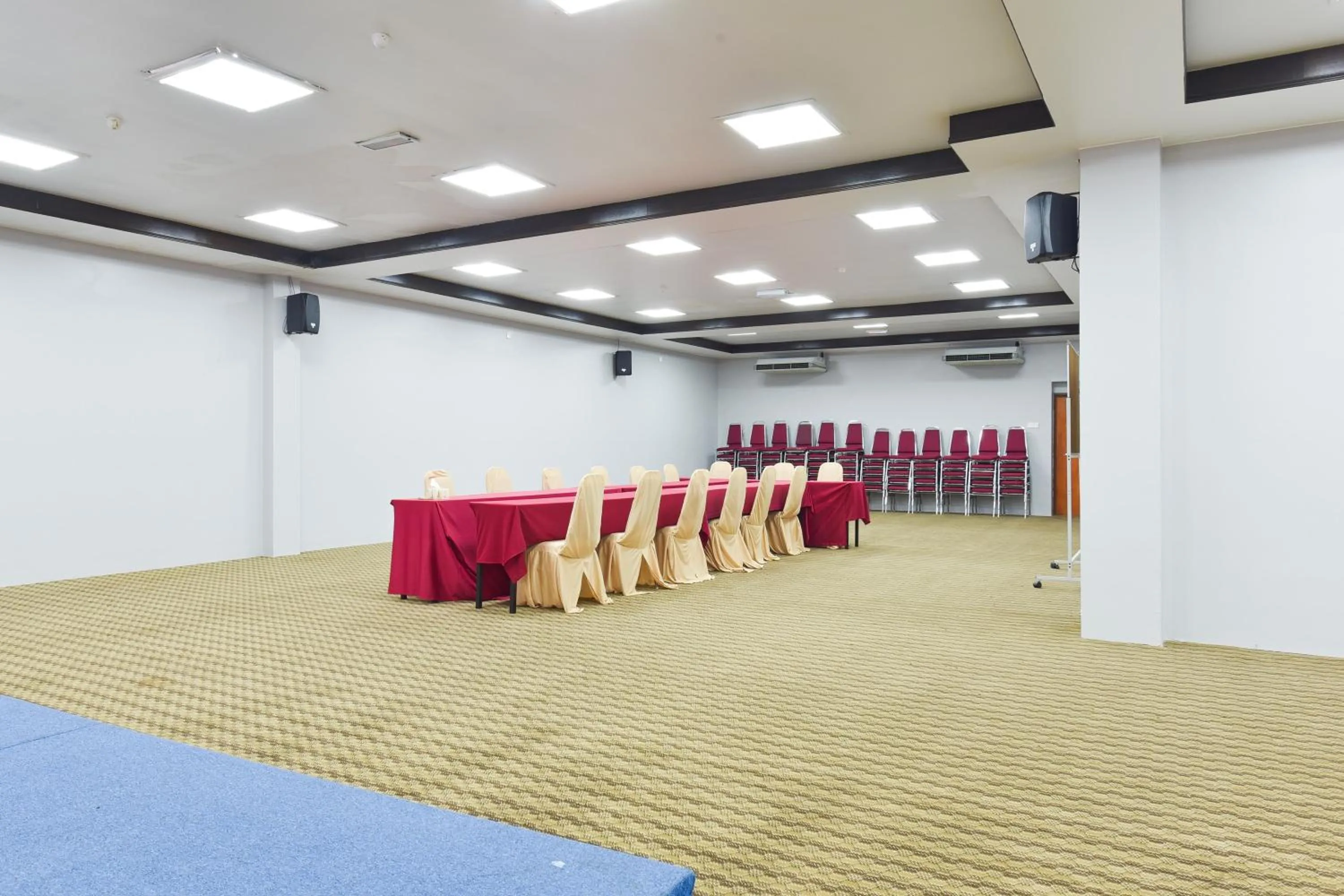 Lobby or reception in OYO 91052 Hotel Kenangan