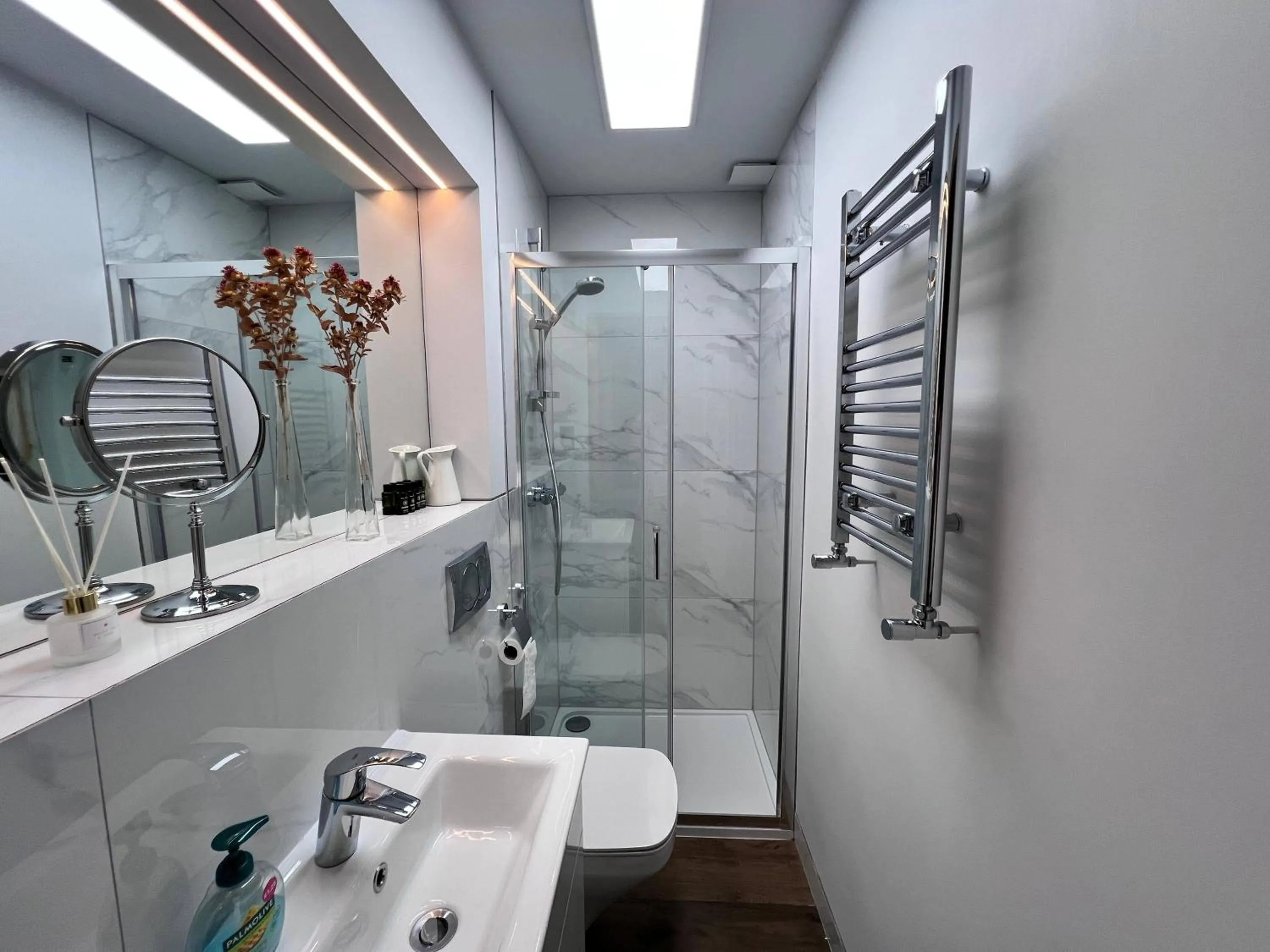 London Studio Retreat - Colney Hatch Lane