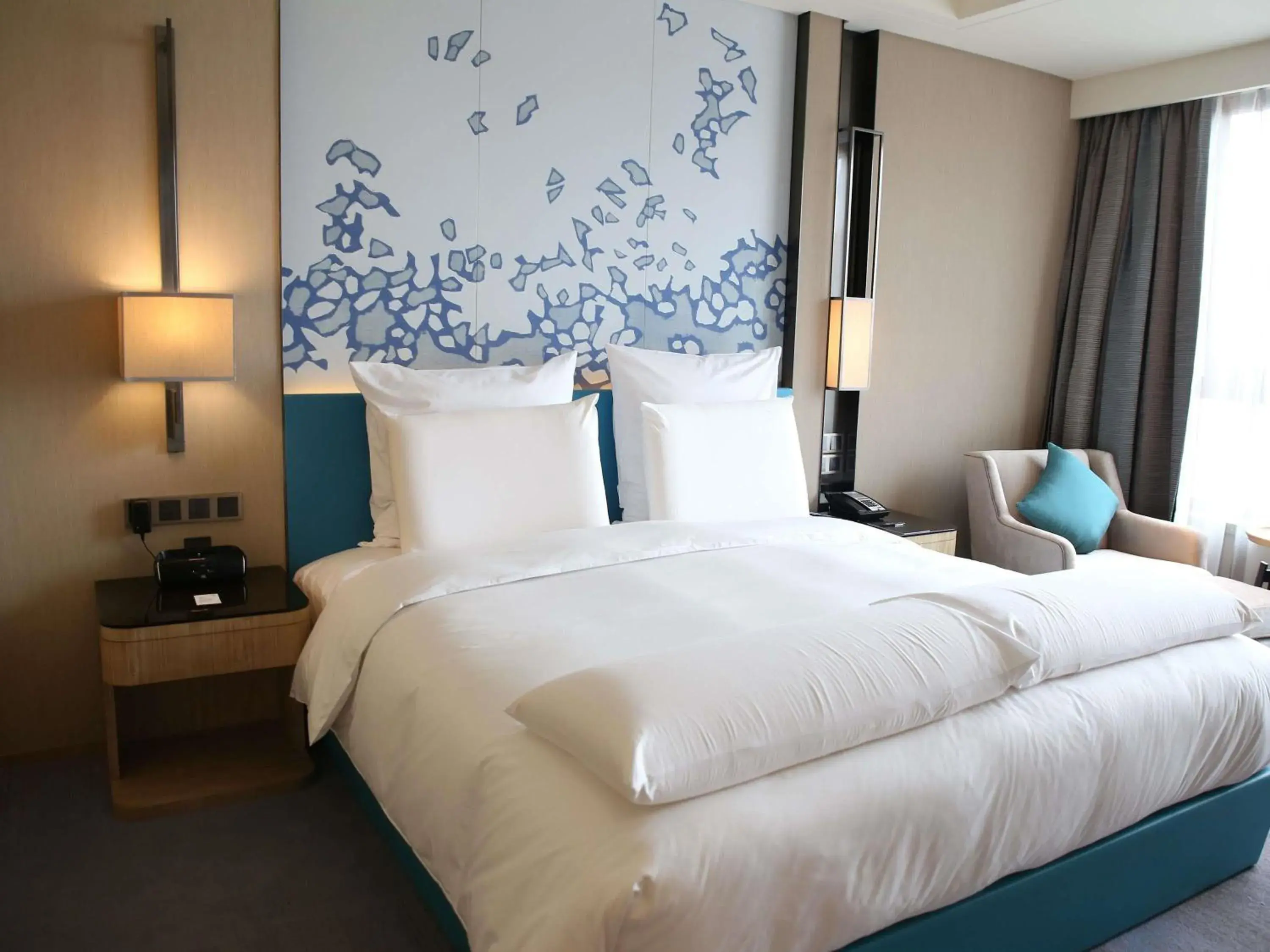 Deluxe King Room in Pullman Taiyuan Deluxe King Room in Pullman Taiyuan