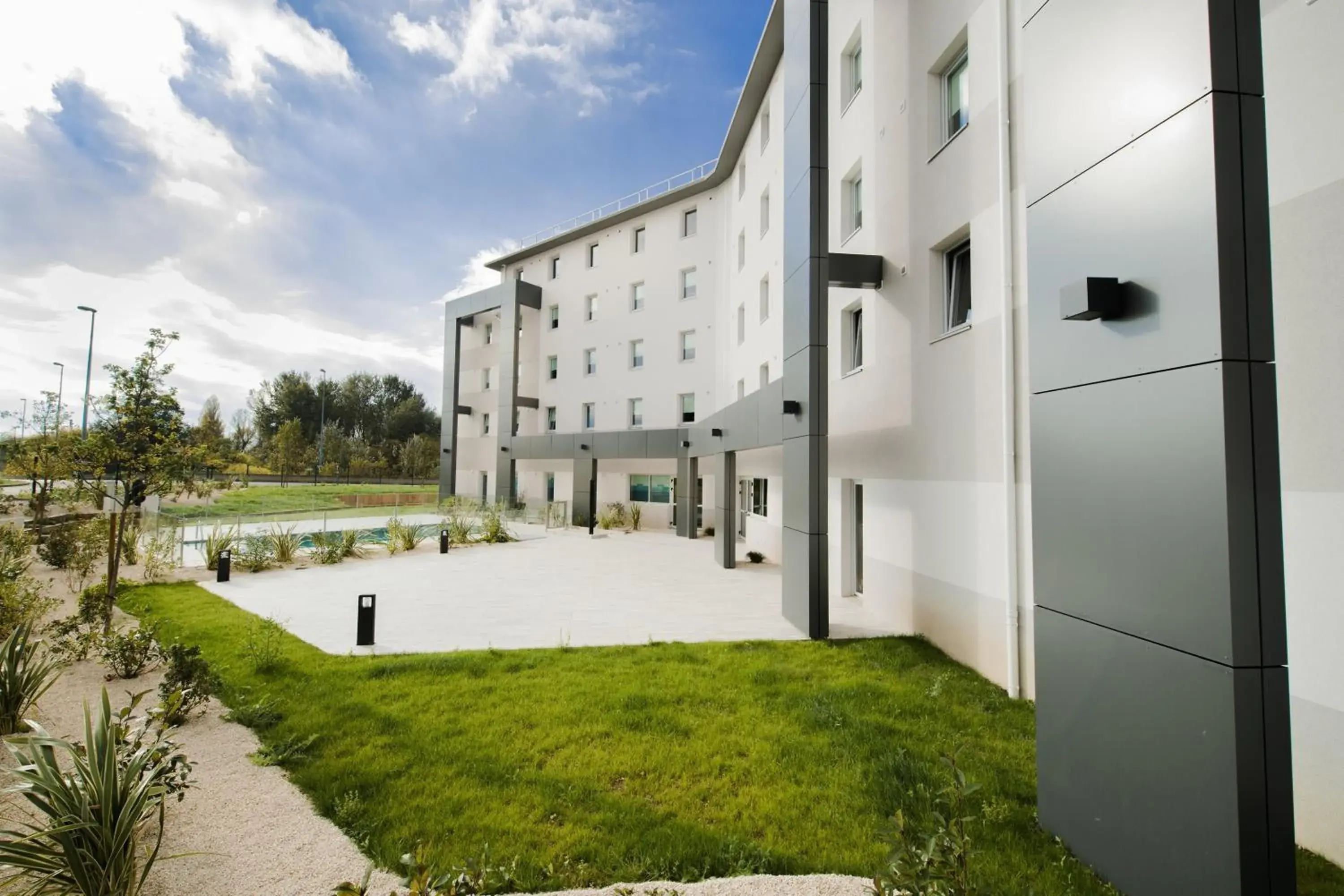 Property building in Ibis Budget Valence Sud Property building in Ibis Budget Valence Sud