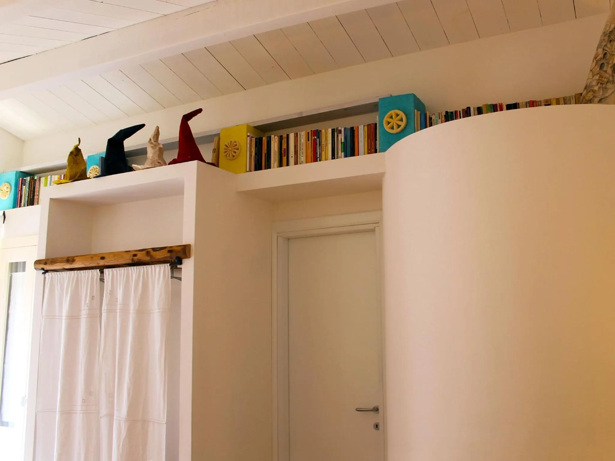 Photo of the whole room in Il Sasso e la Seta