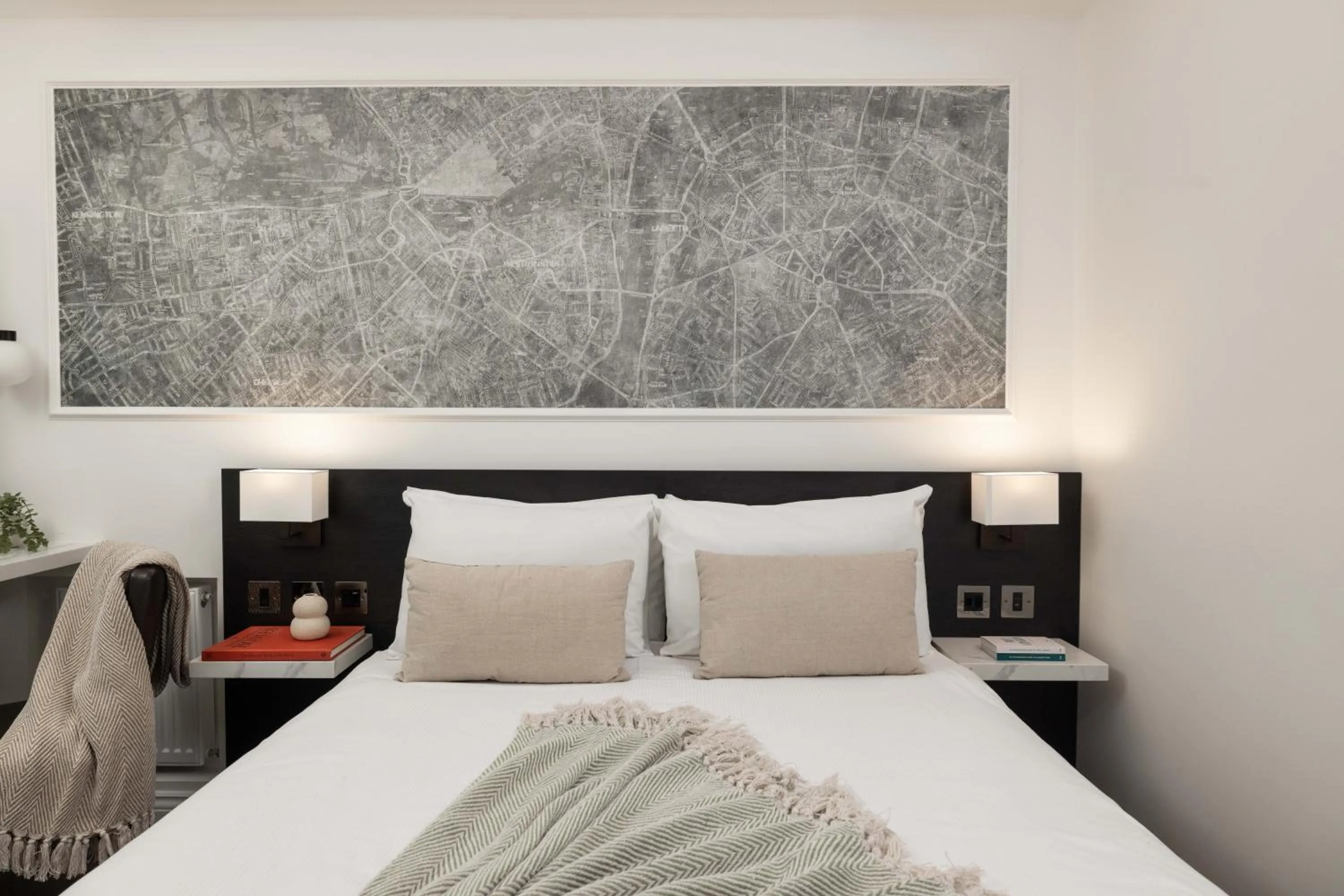Bedroom, Bed in St Giles London – A St Giles Hotel