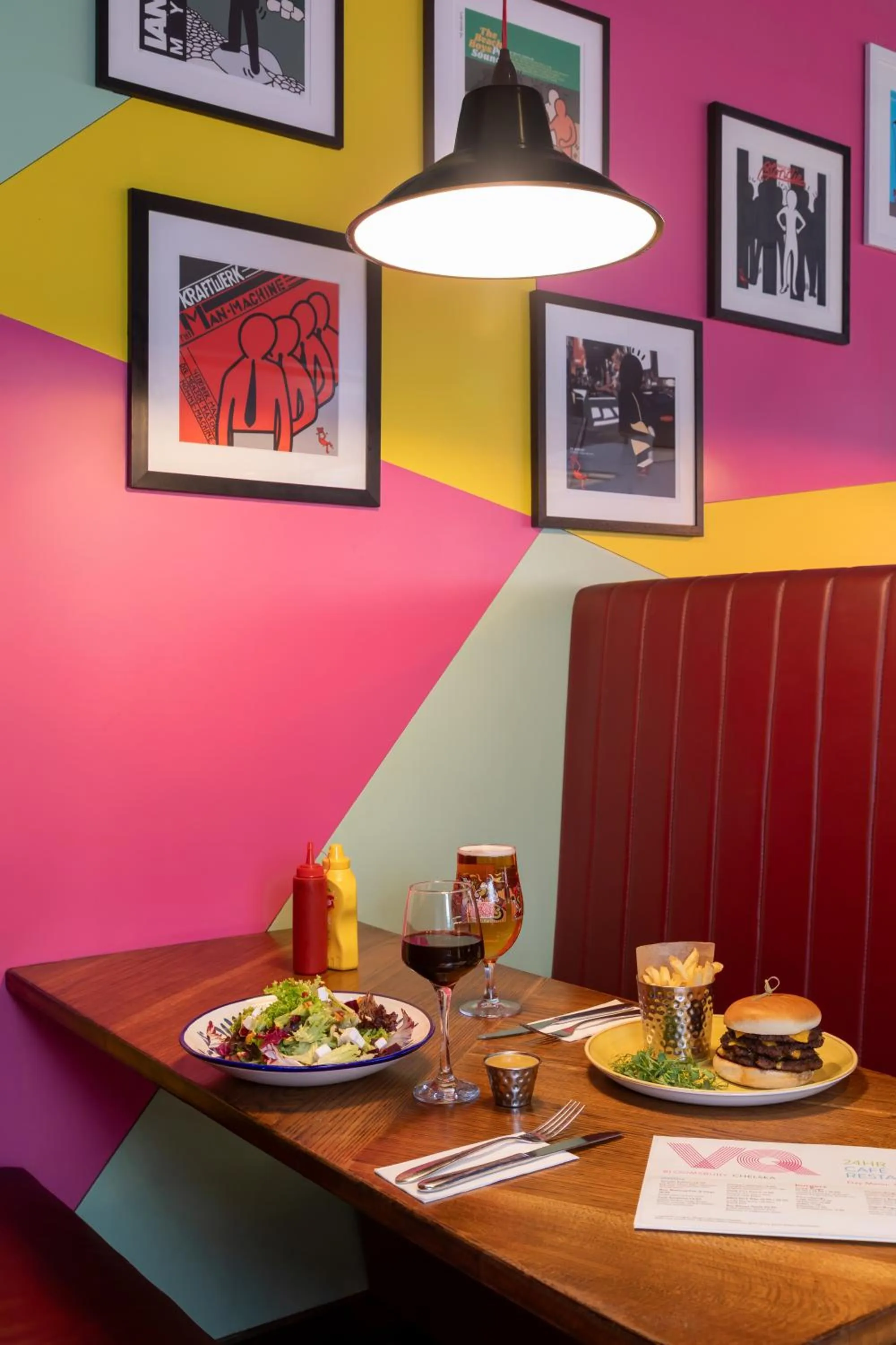 Restaurant/places to eat in STG Hotel Oxford Street - formerly St Giles London Hotel