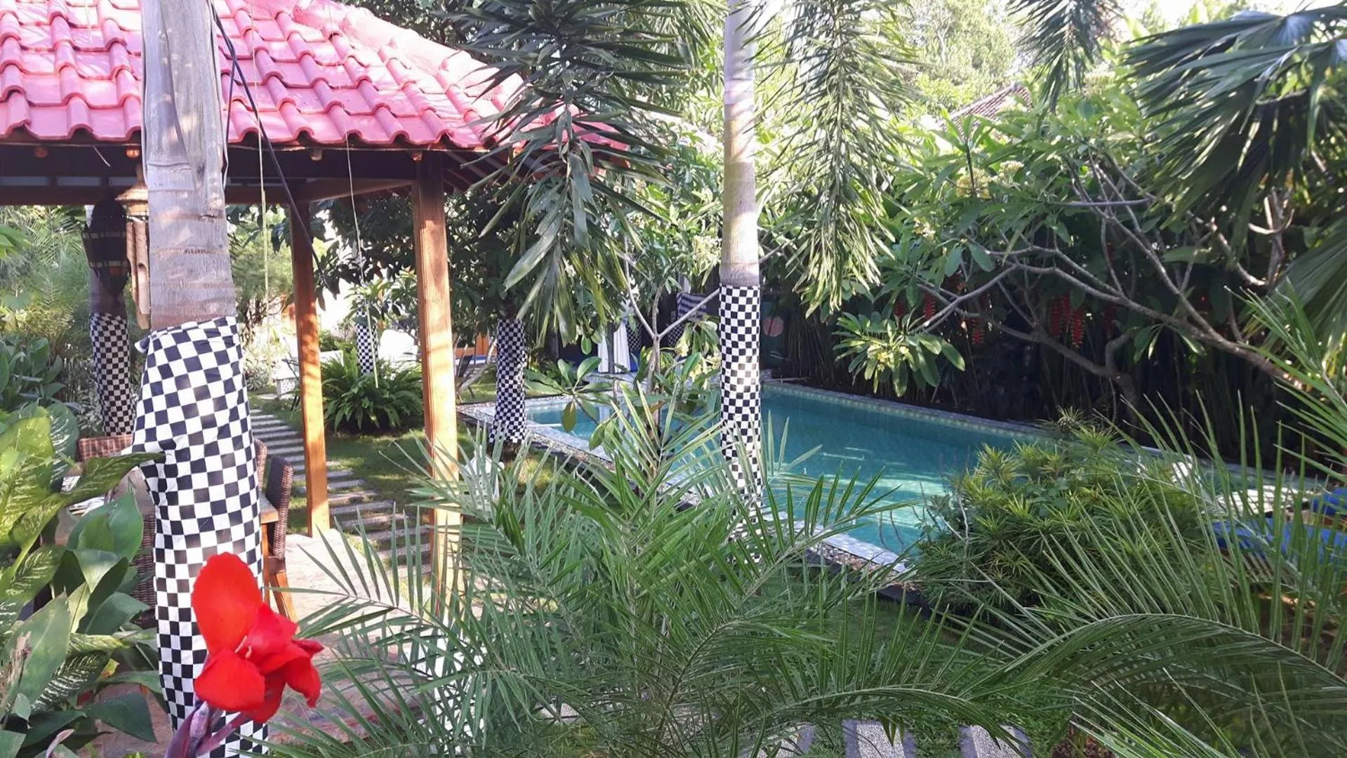 Day in Rosseno Villa