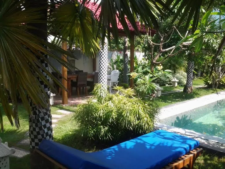 Day in Rosseno Villa