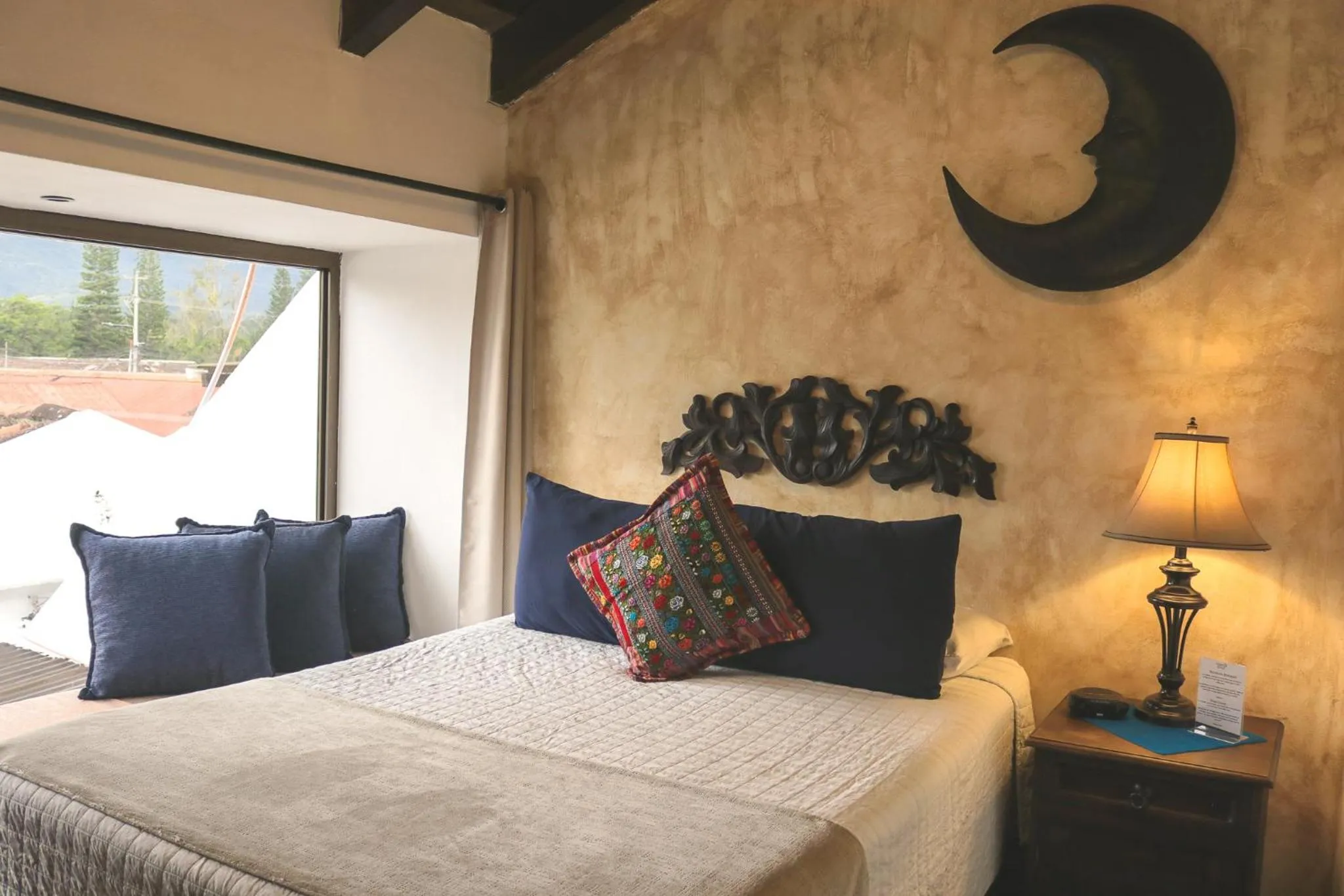 Photo of the whole room, Bed in Hotel Posada de la Luna