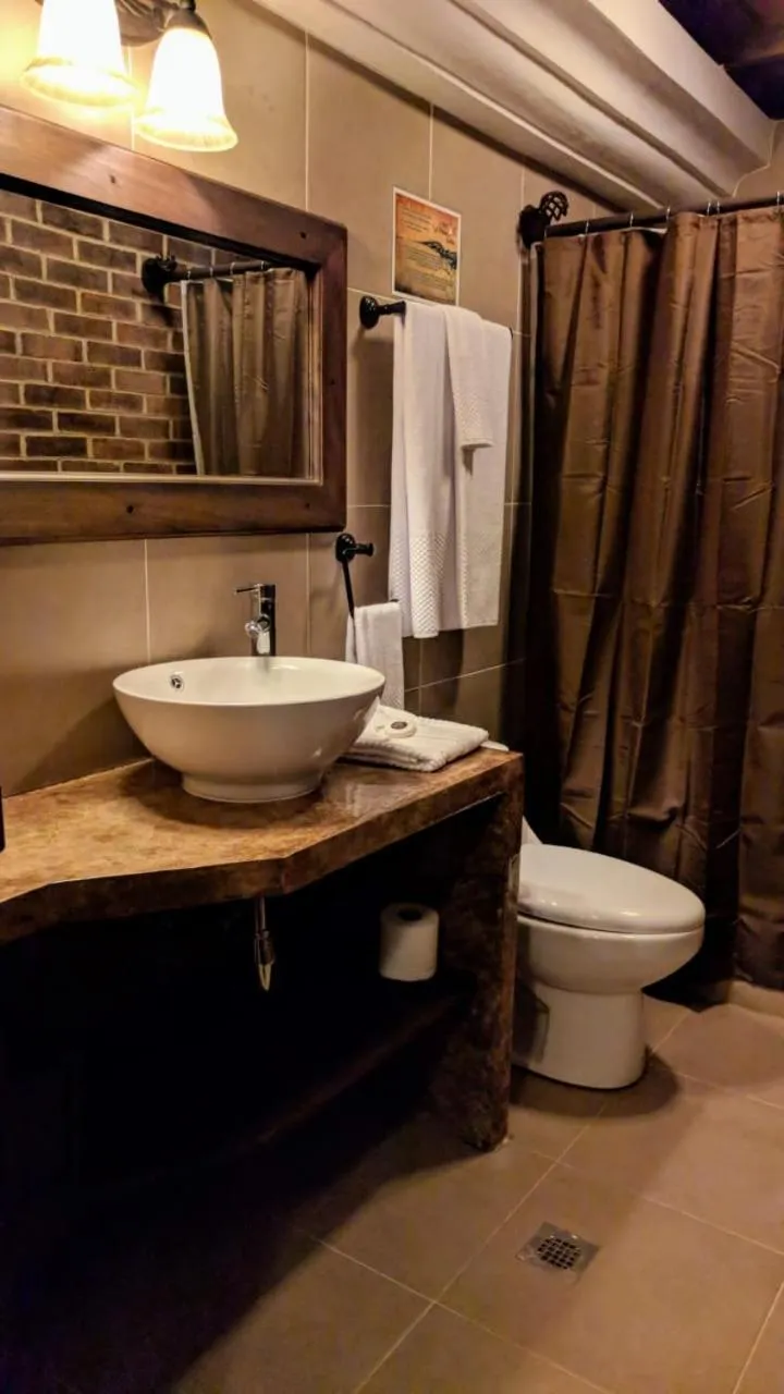 Bathroom in Hotel Posada de la Luna