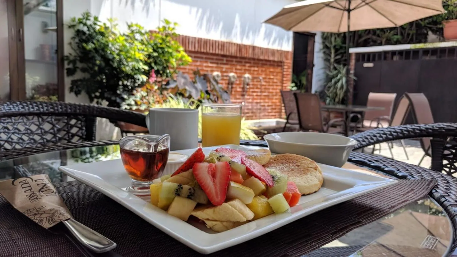 Breakfast in Hotel Posada de la Luna