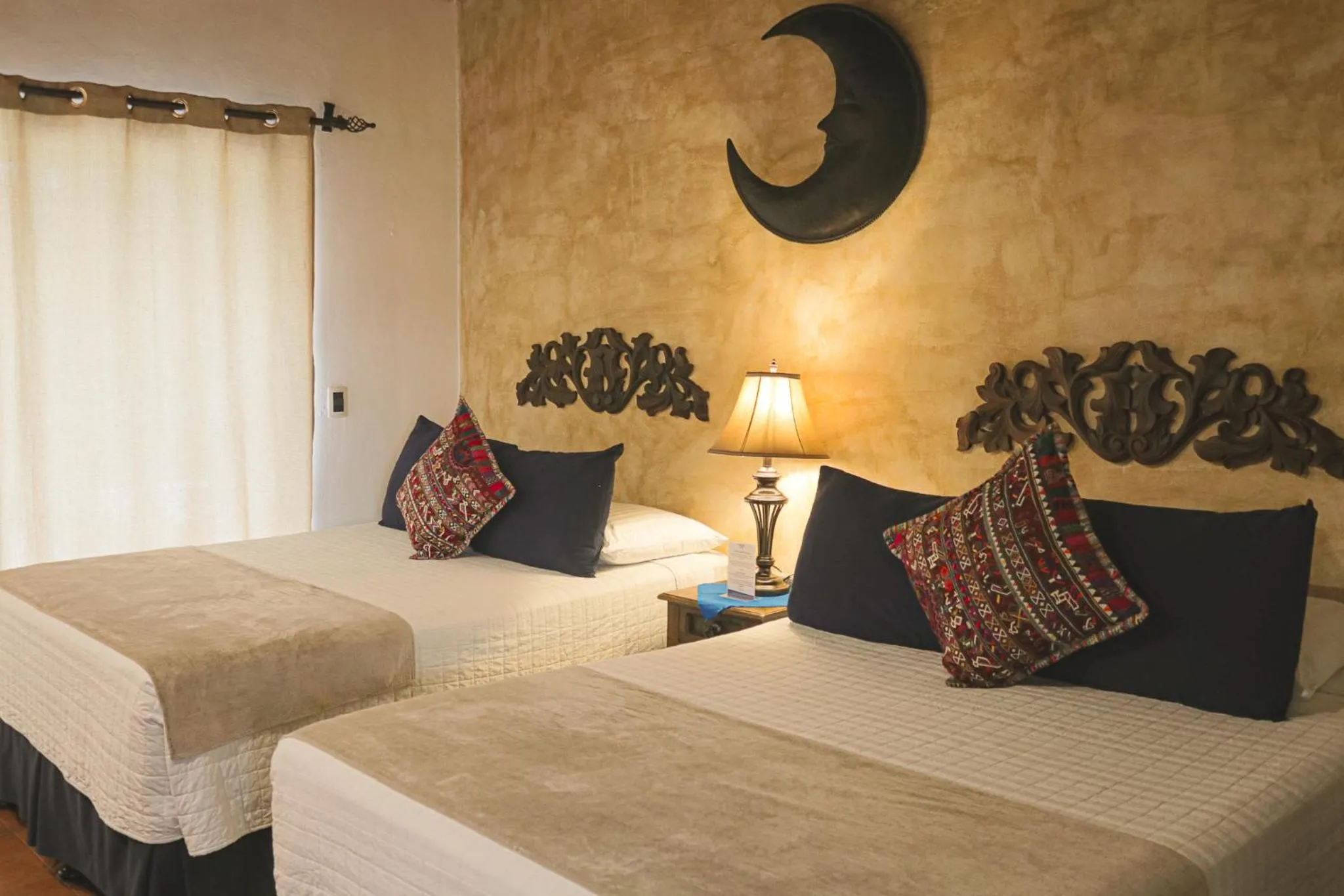 Bed in Hotel Posada de la Luna