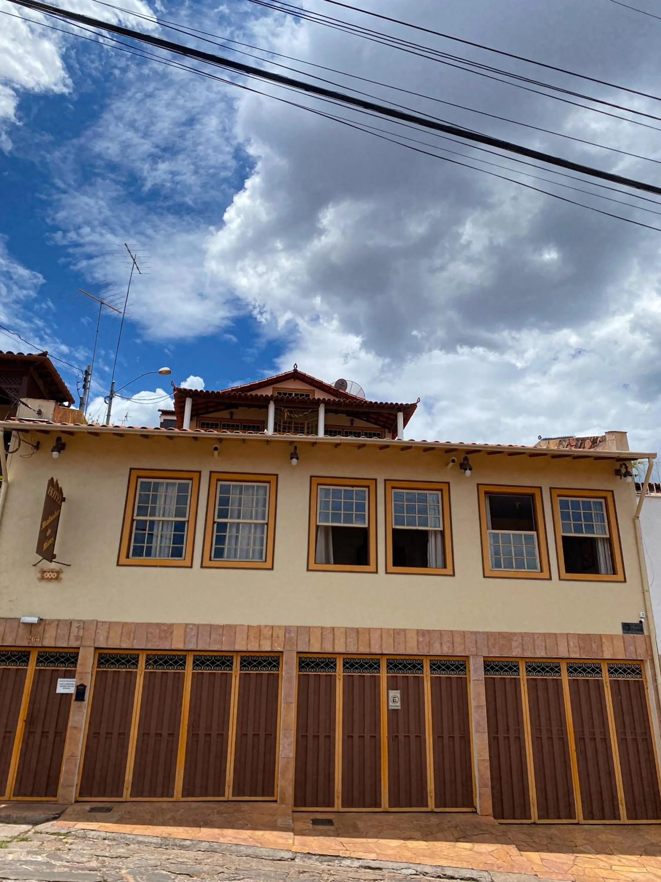 Property building in Hotel Montanhas de Minas