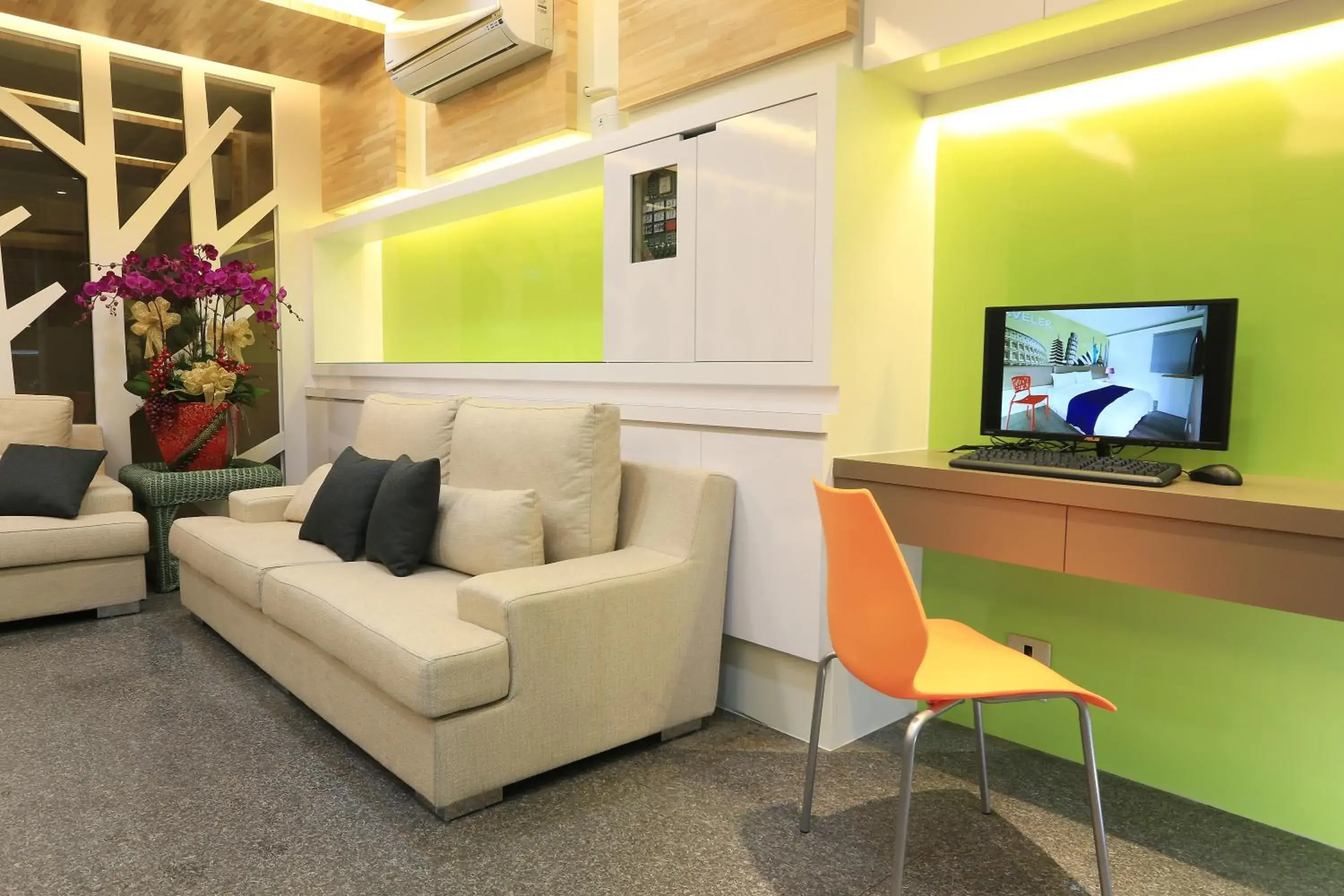 Lobby or reception in Guo Chen Hotel Lobby or reception in Guo Chen Hotel