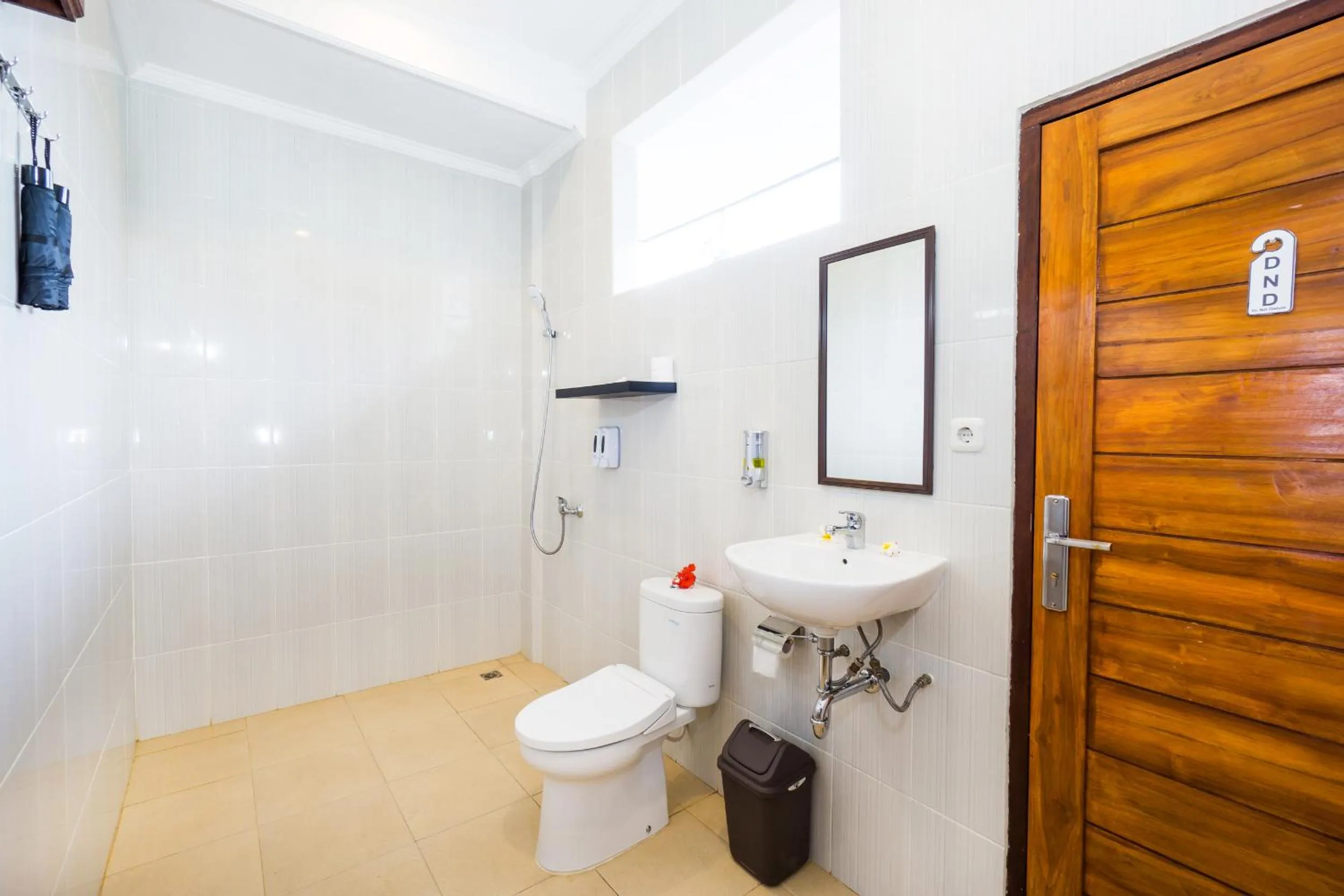 Bathroom in Nyuh Gading Home Stay