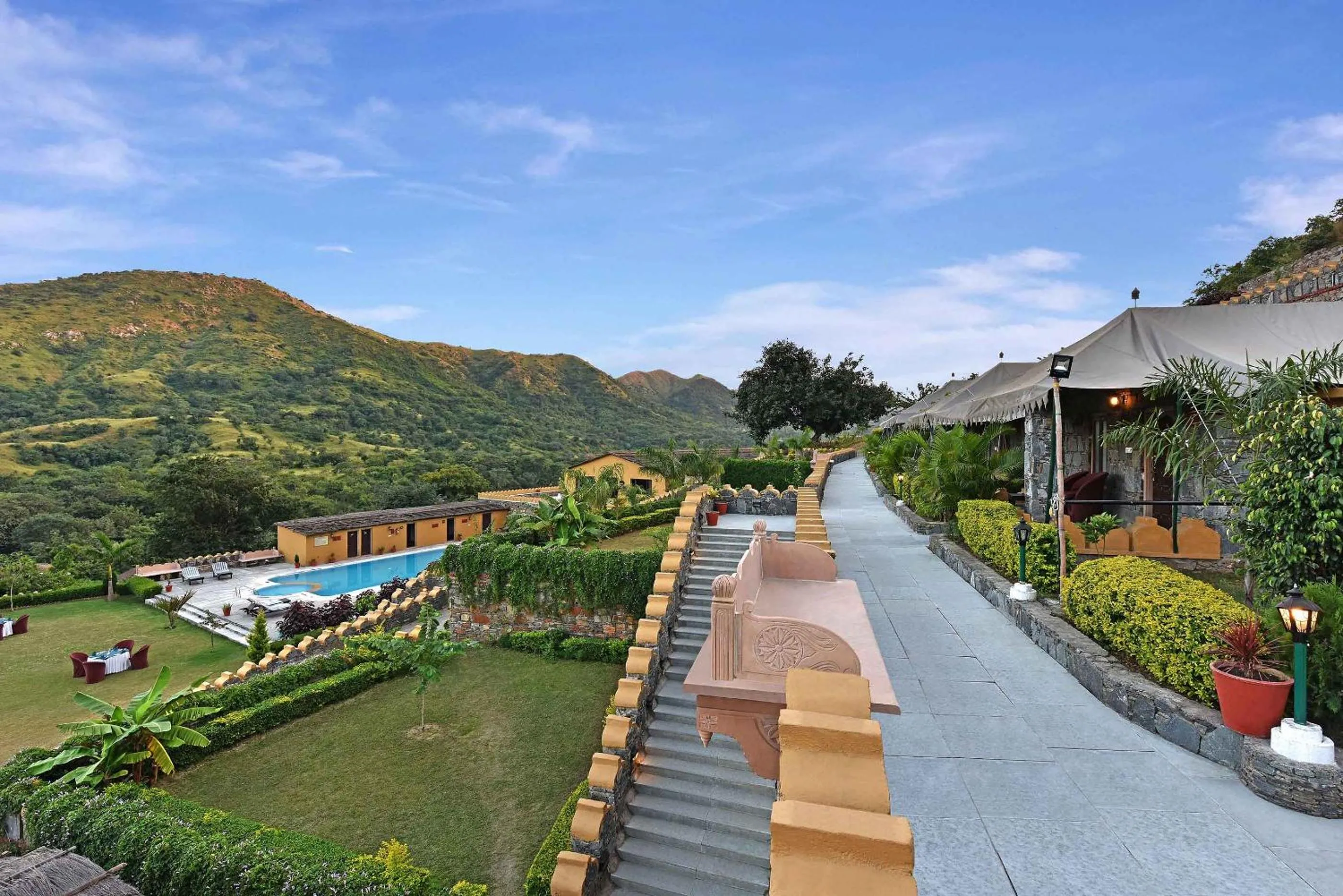 Garden view in Kumbhalgarh Safari Camp by Trulyy