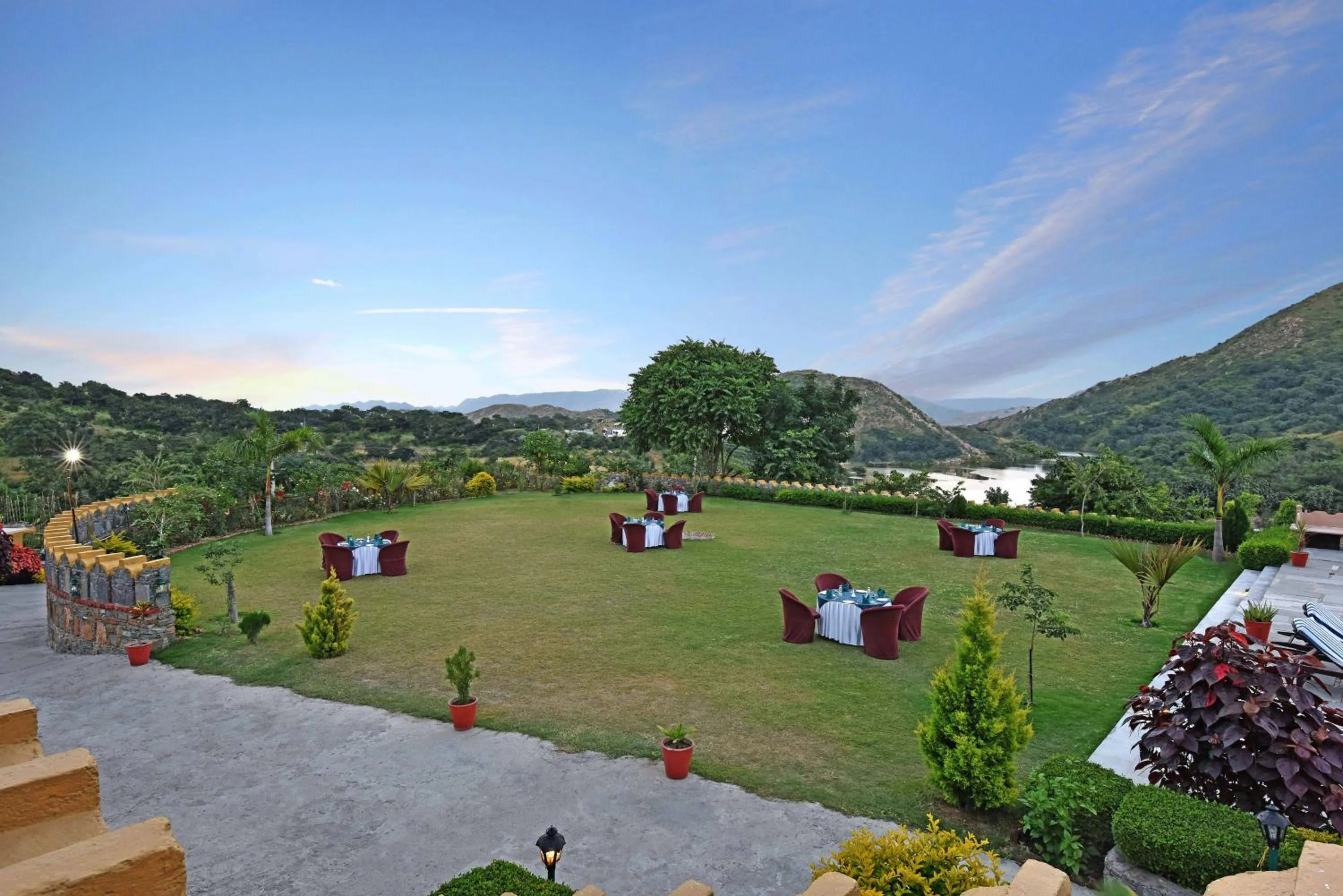Banquet/Function facilities in Kumbhalgarh Safari Camp by Trulyy