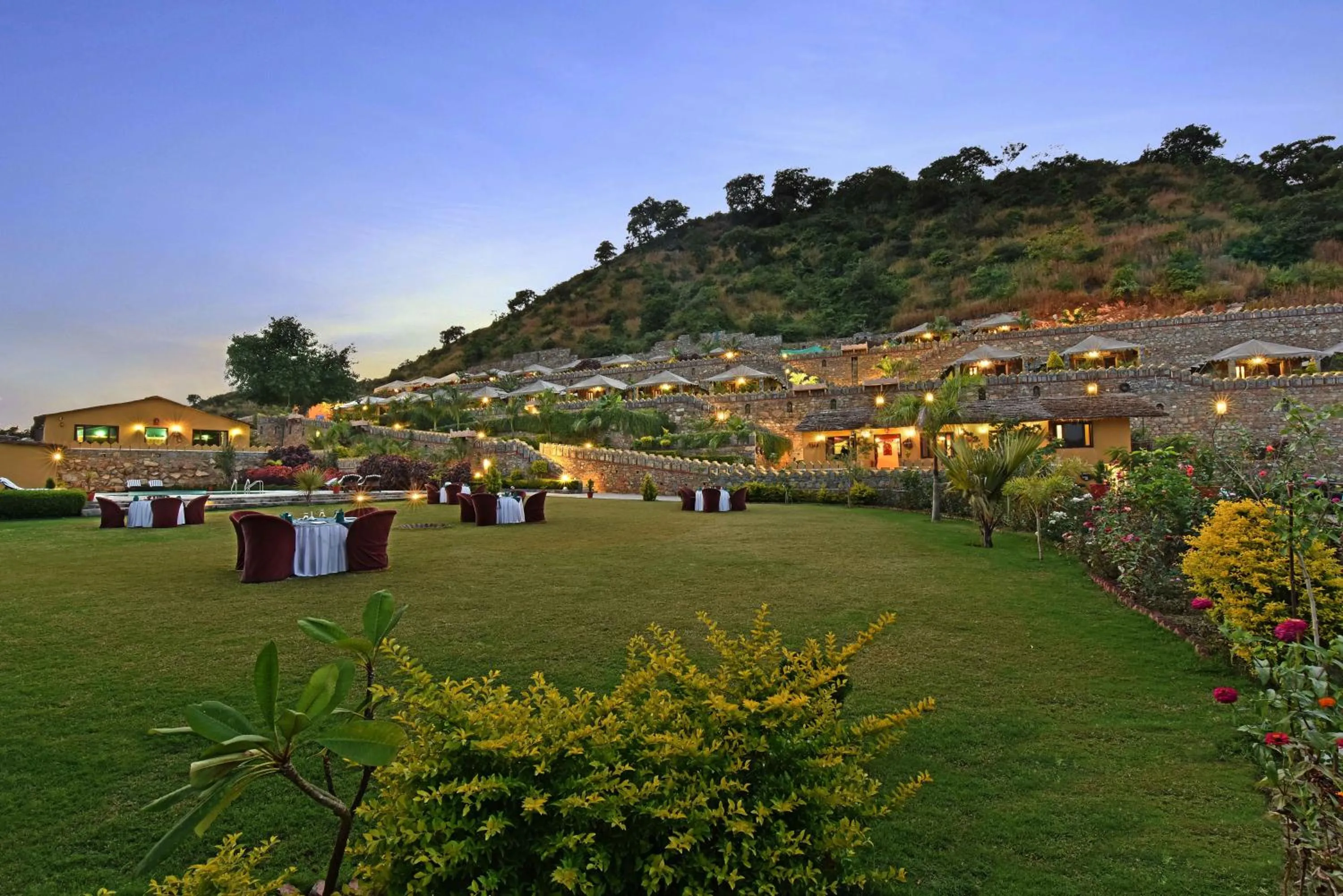 Garden in Kumbhalgarh Safari Camp by Trulyy