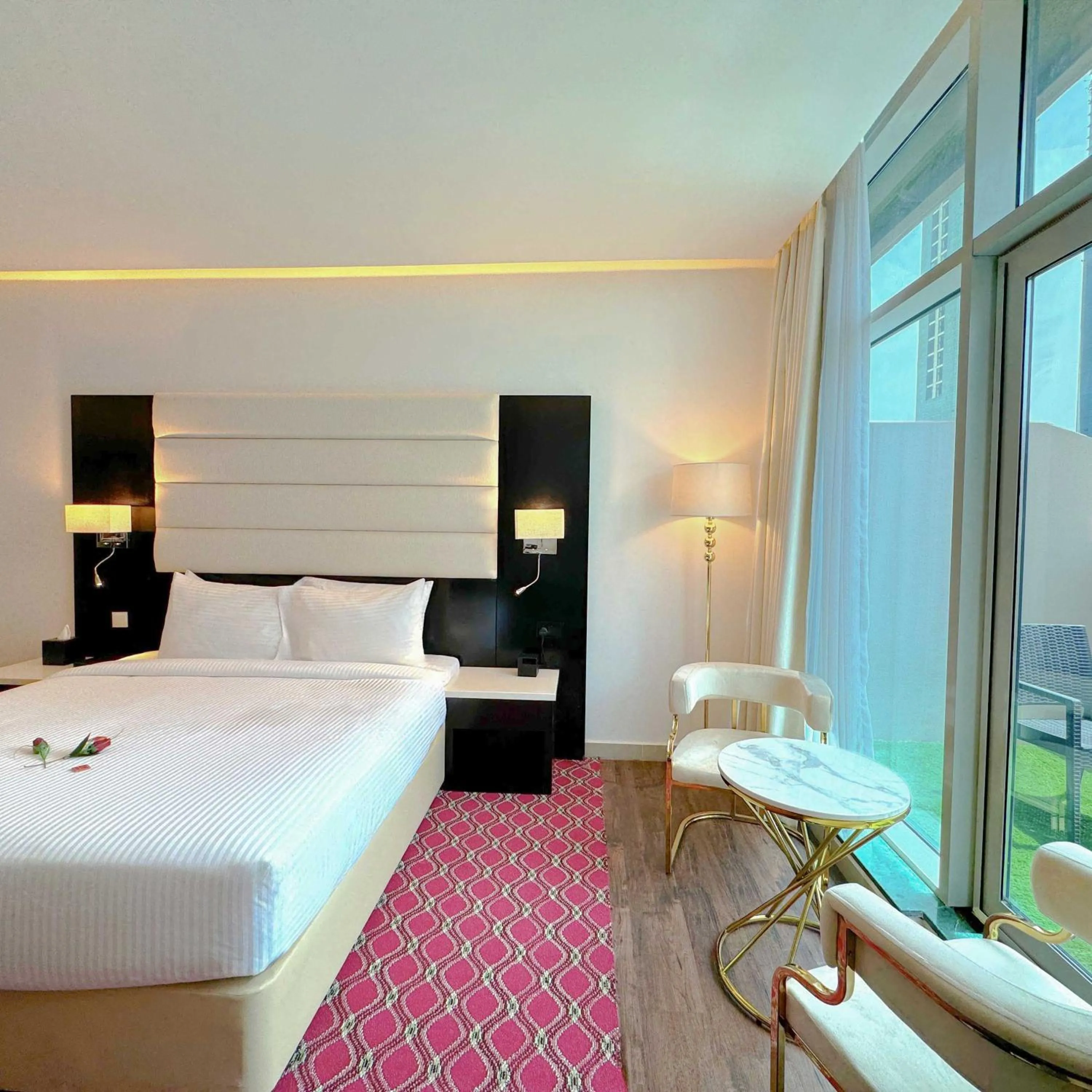 Bed in Emirates Grand Hotel