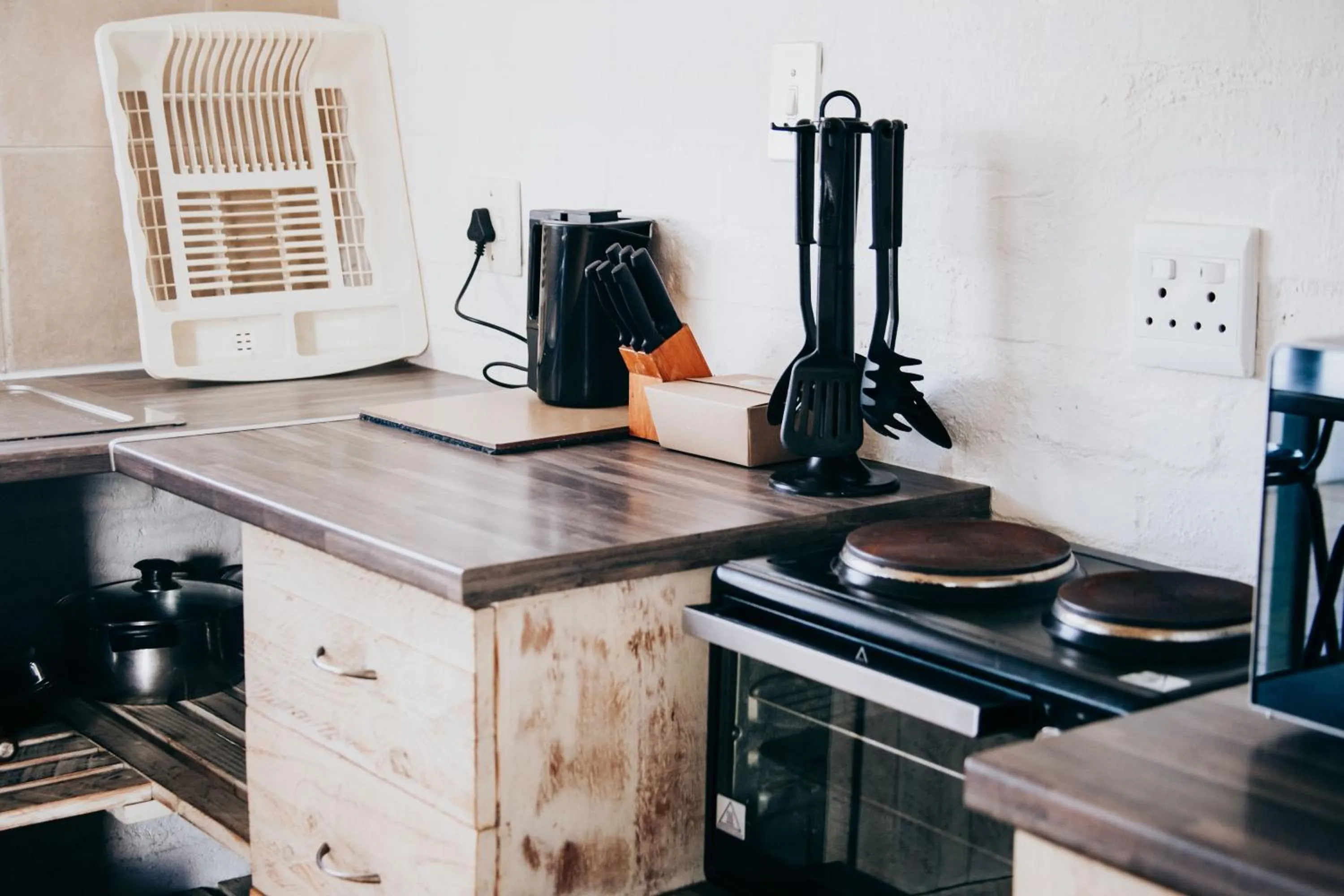 kitchen in Riviera Hotel & Chalets