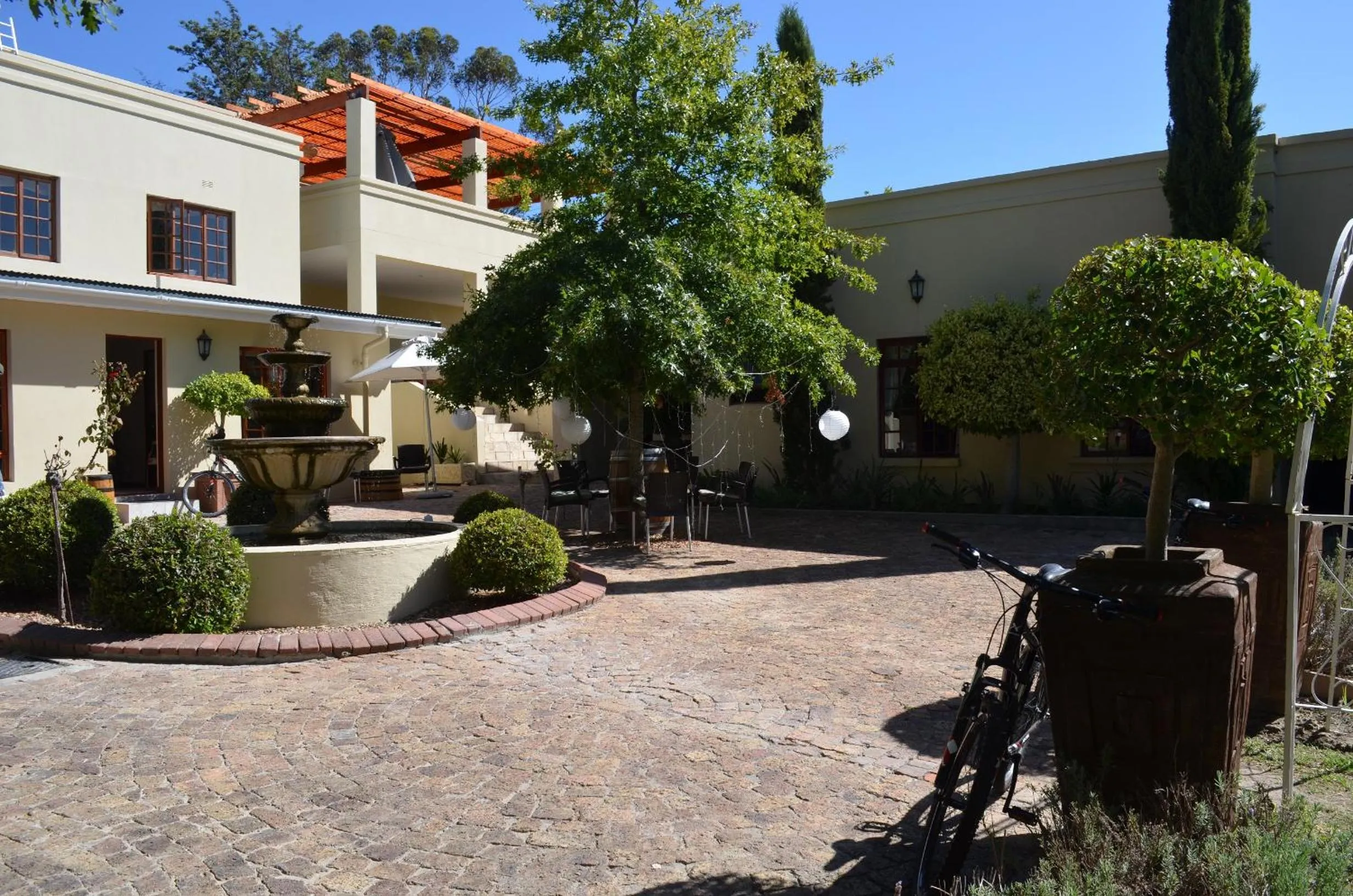 Inner courtyard view in Cultivar Boutique Hotel