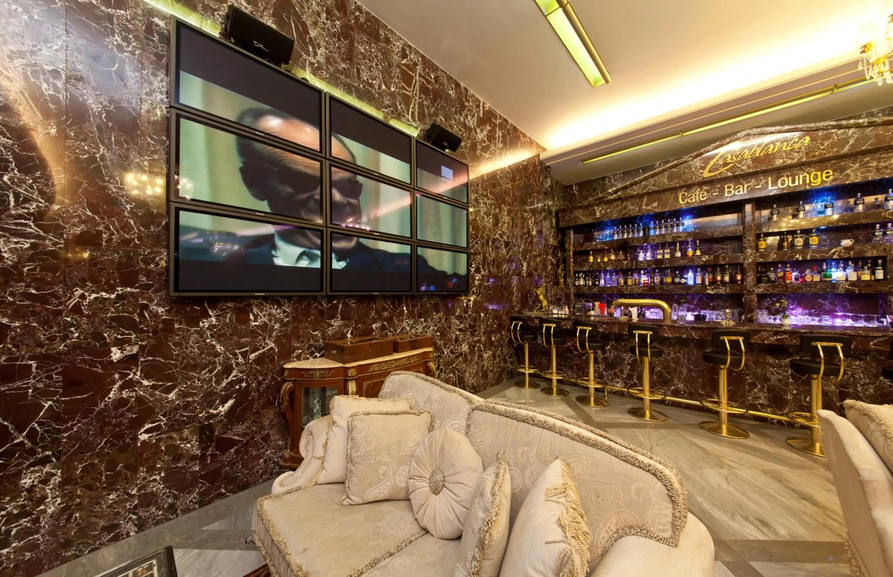 Lounge or bar in Hotel Excelsior Dortmund Hauptbahnhof