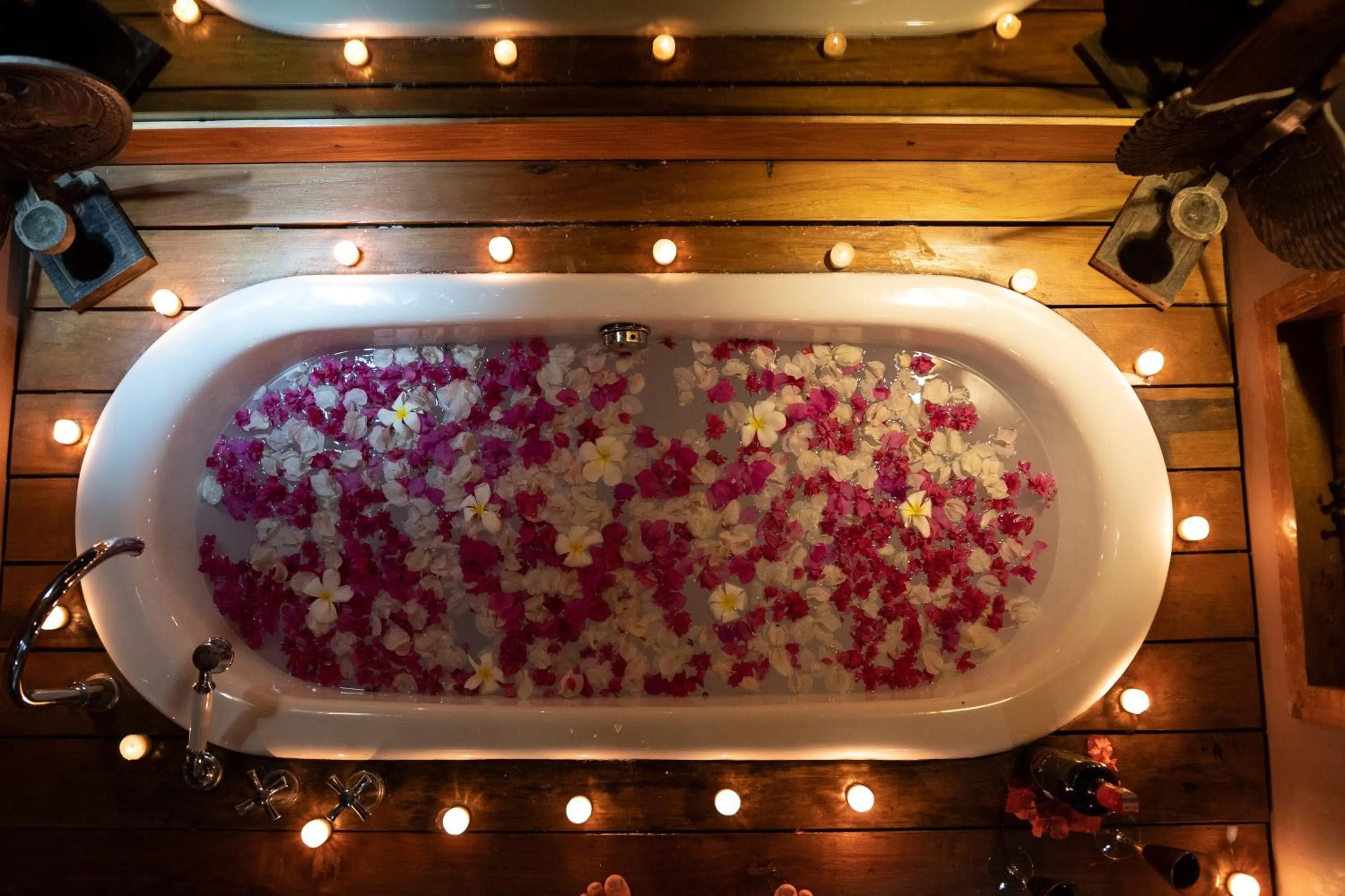 Massage in Villa Bhuvana with private swimming pool