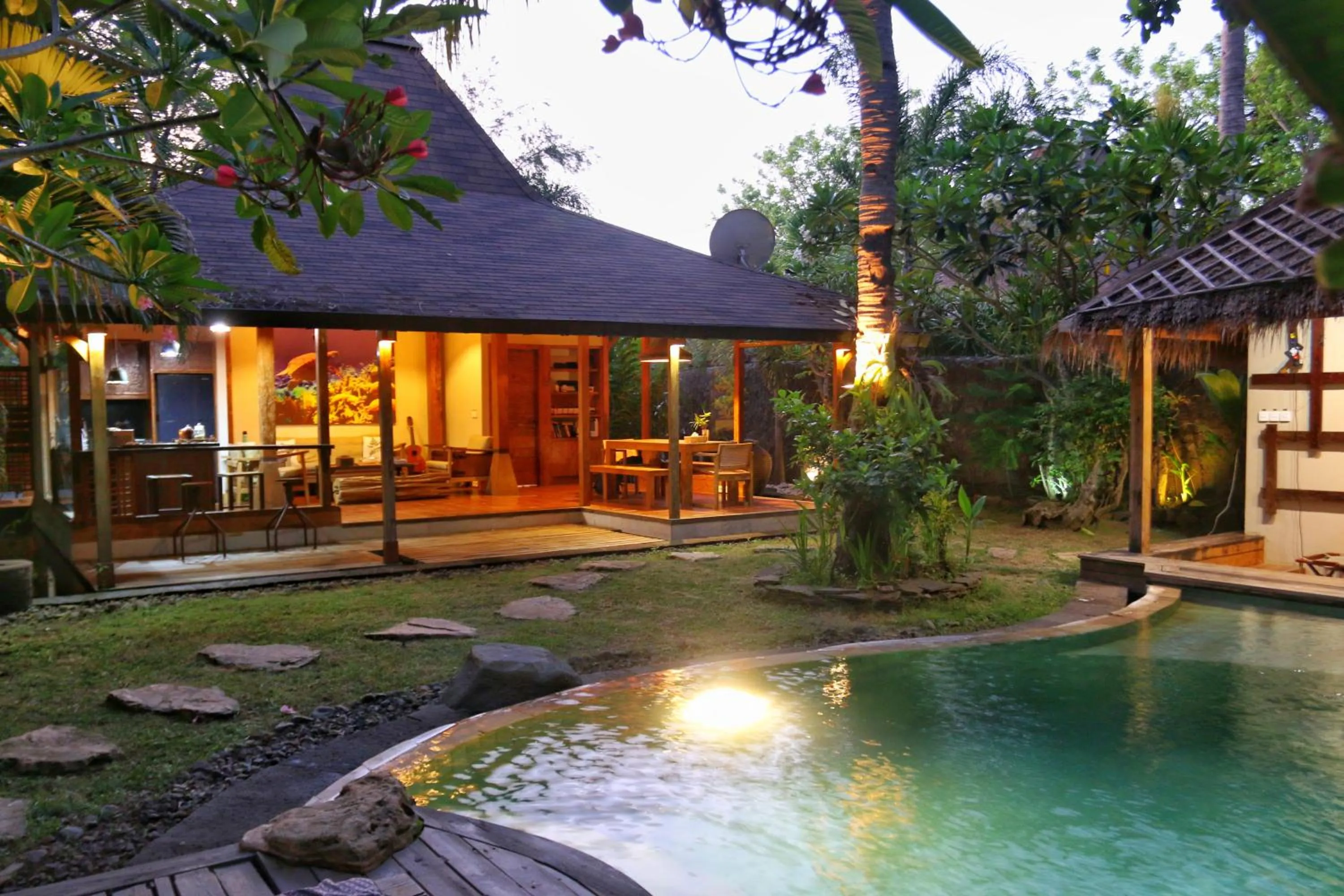 Garden view in Villa Bhuvana with private swimming pool