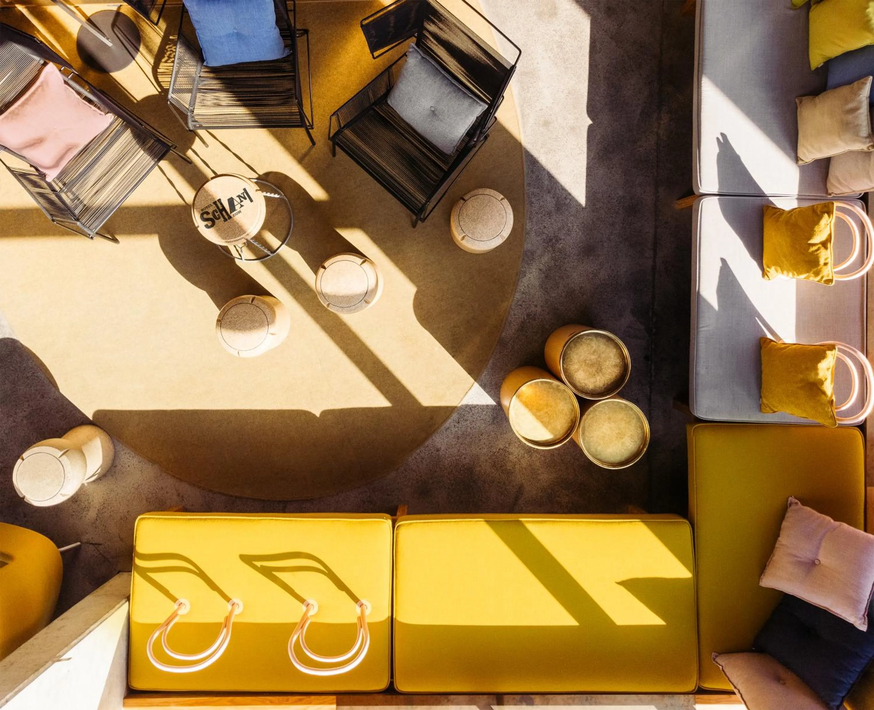 Lobby or reception in Hotel Schani Wien Hauptbahnhof