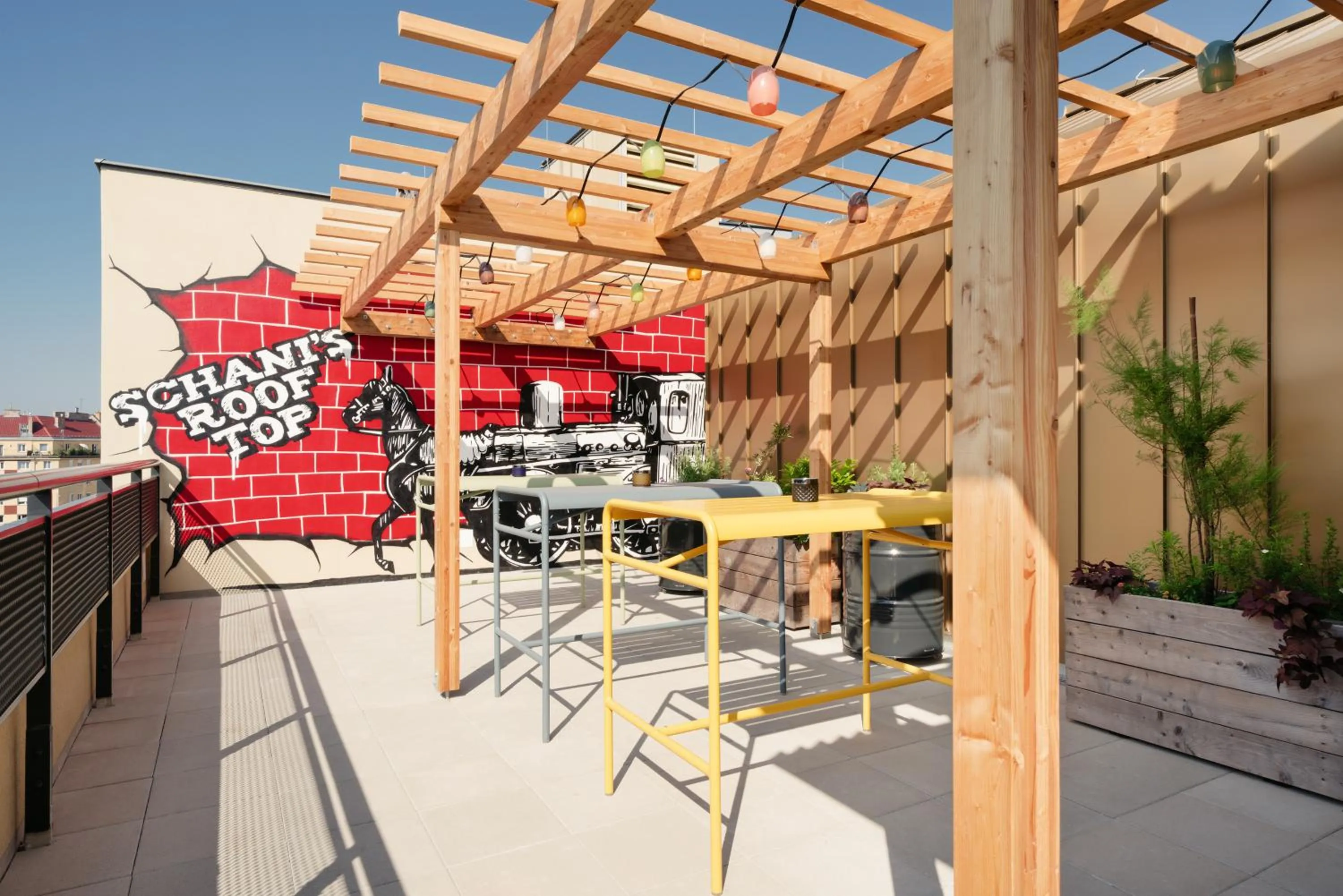 Balcony/Terrace in Hotel Schani Wien Hauptbahnhof