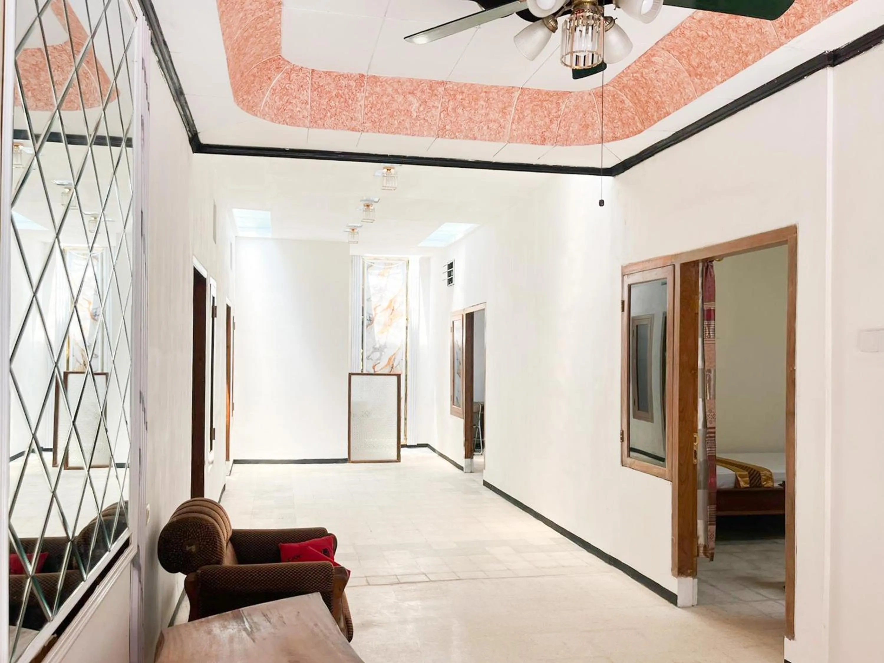 Other in RedDoorz Syariah Near Alun-Alun Tulungagung