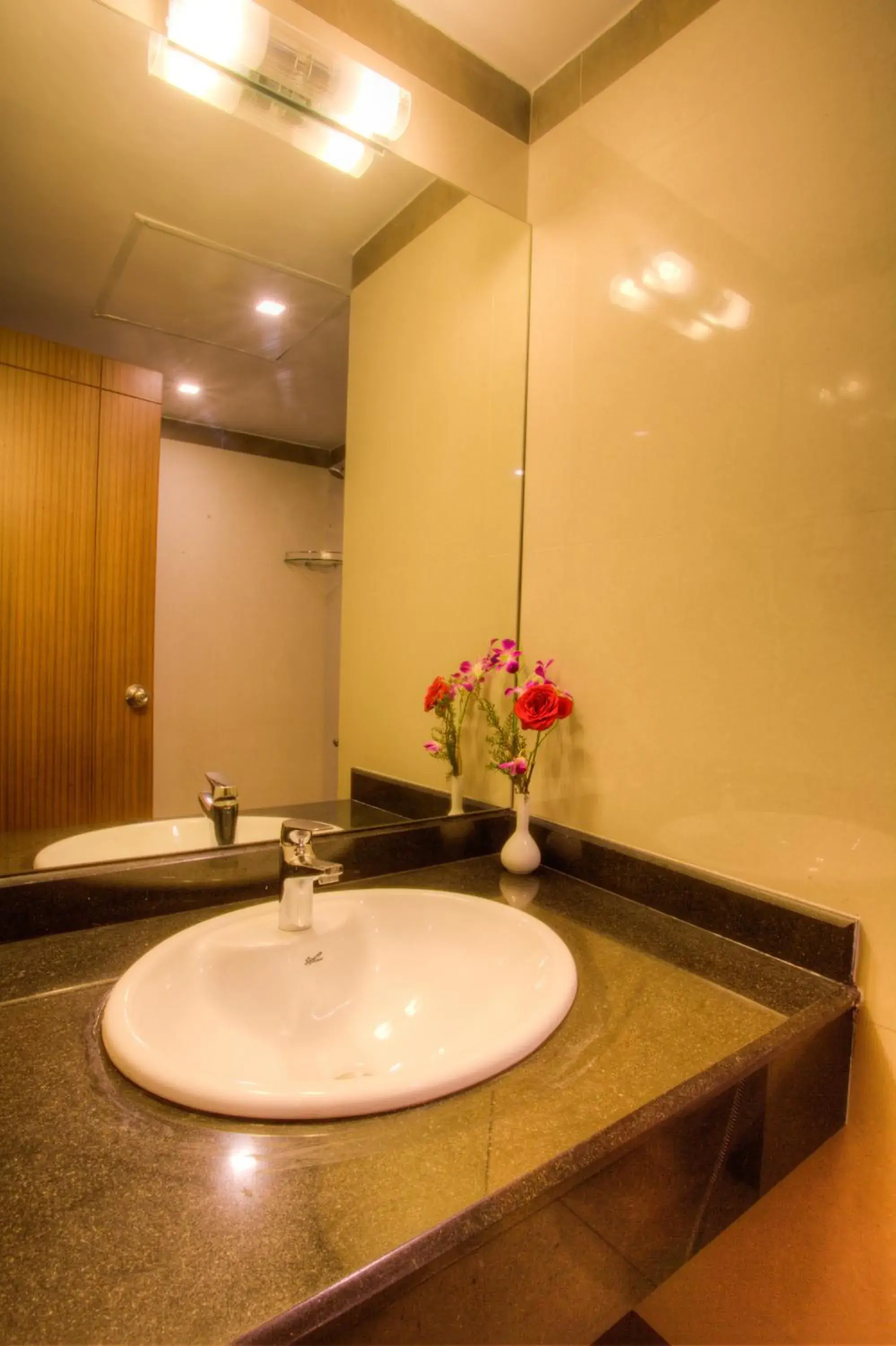 Bathroom in The Atrium Boutique Hotel Bathroom in The Atrium Boutique Hotel