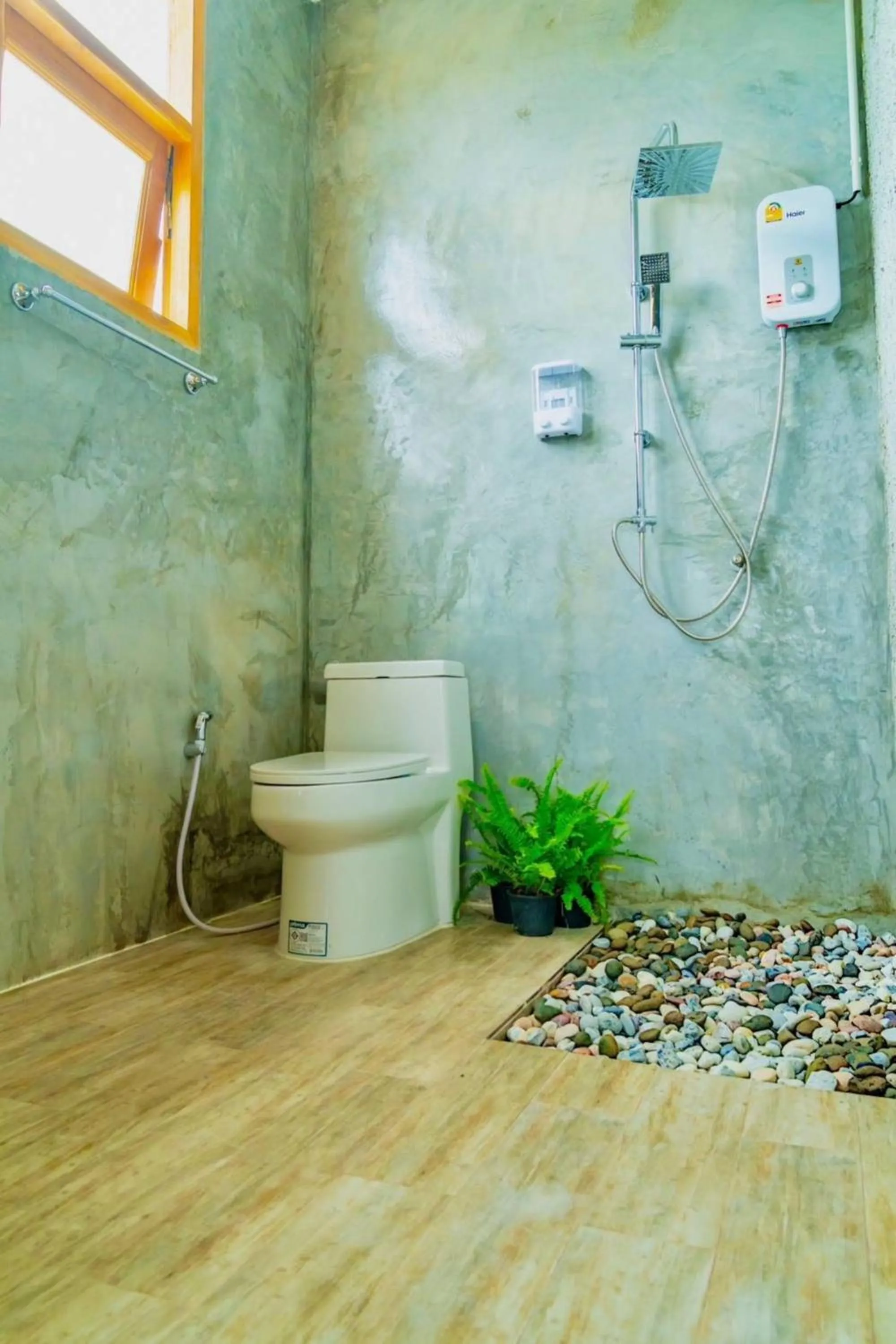 Shower in R resident resort