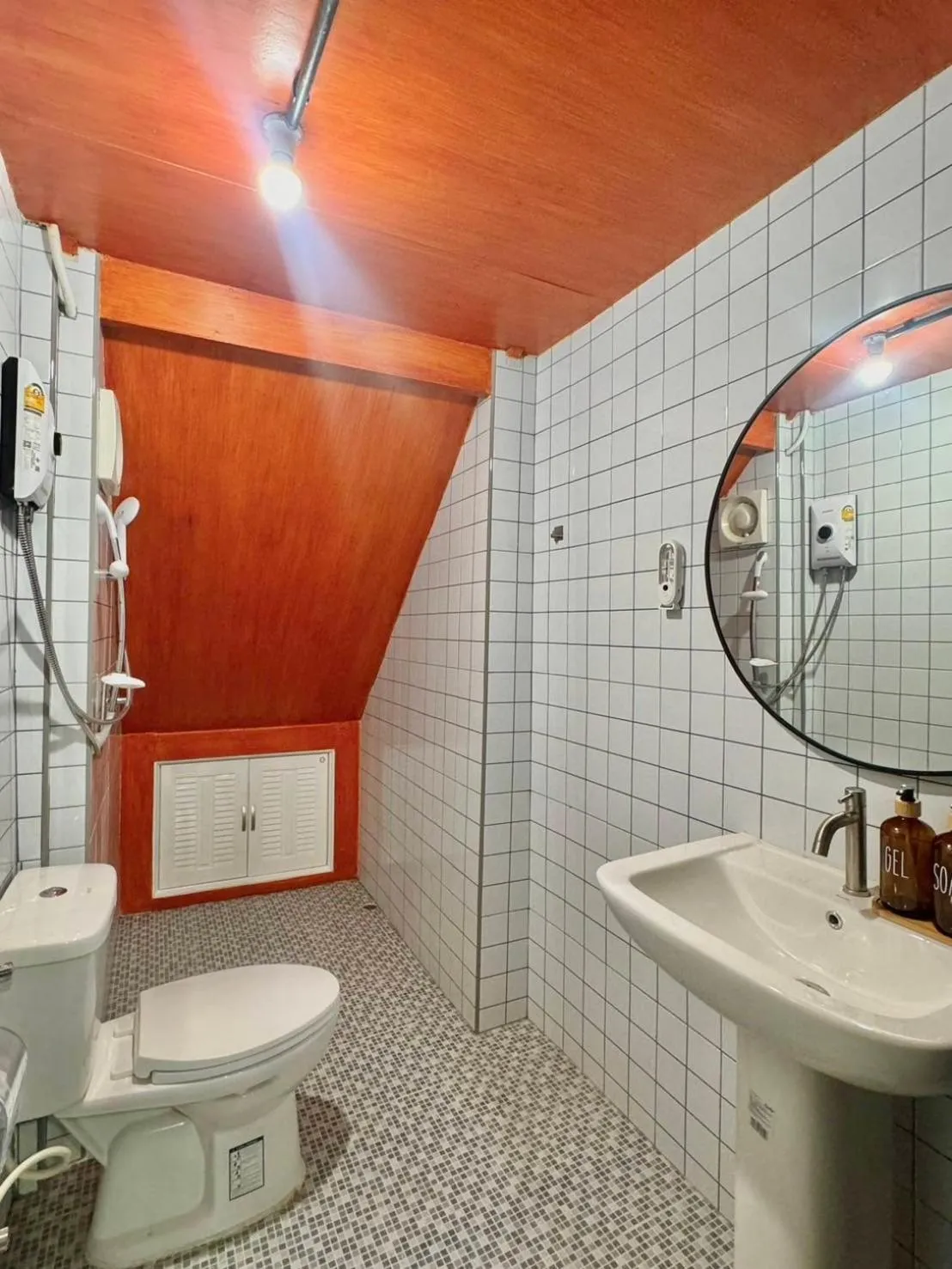 Shower in R resident resort