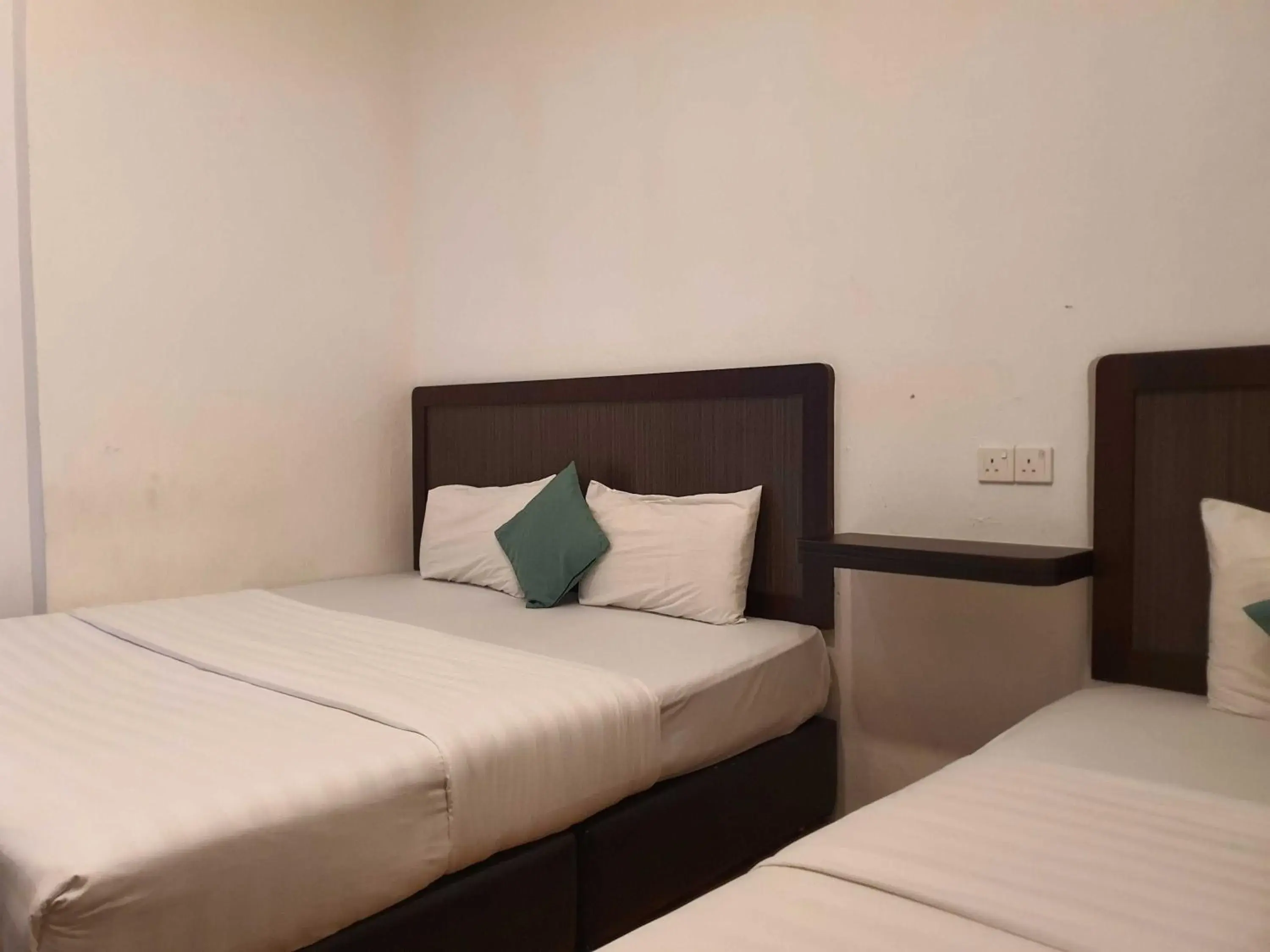 Bedroom in Hotel O Signature Inn Miri Bedroom in Hotel O Signature Inn Miri