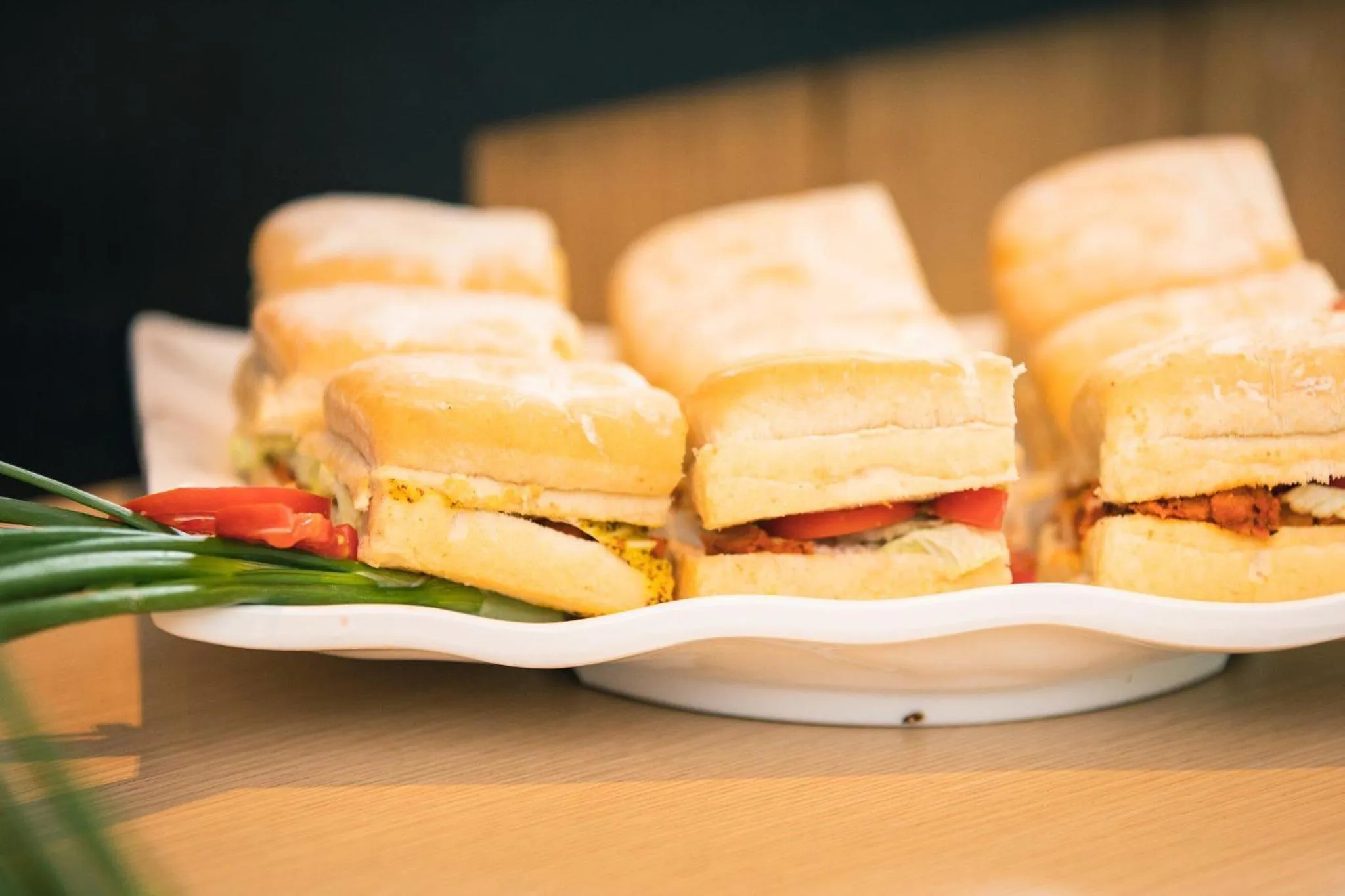 Food and drinks in Holiday Inn Express Kolkata New Town by IHG