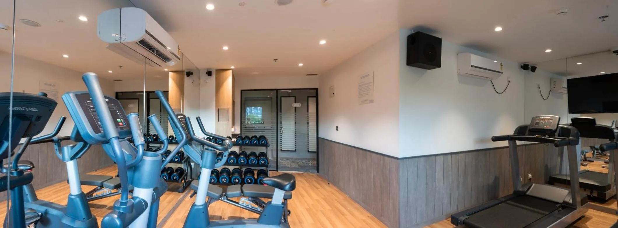 Fitness centre/facilities in Holiday Inn Express Kolkata New Town by IHG