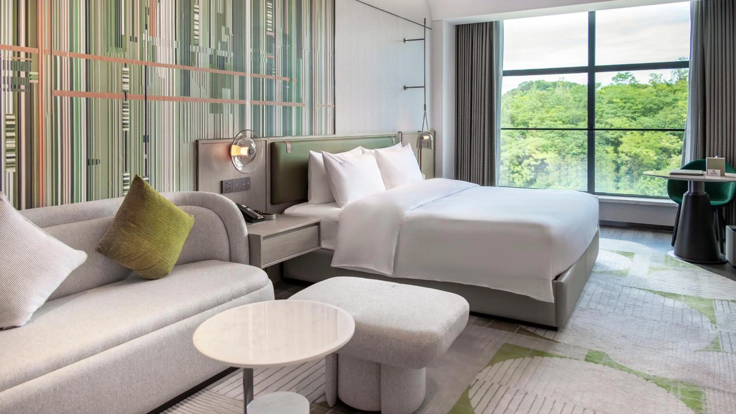 Photo of the whole room, Bed in Holiday Inn Chongqing Science Hall by IHG