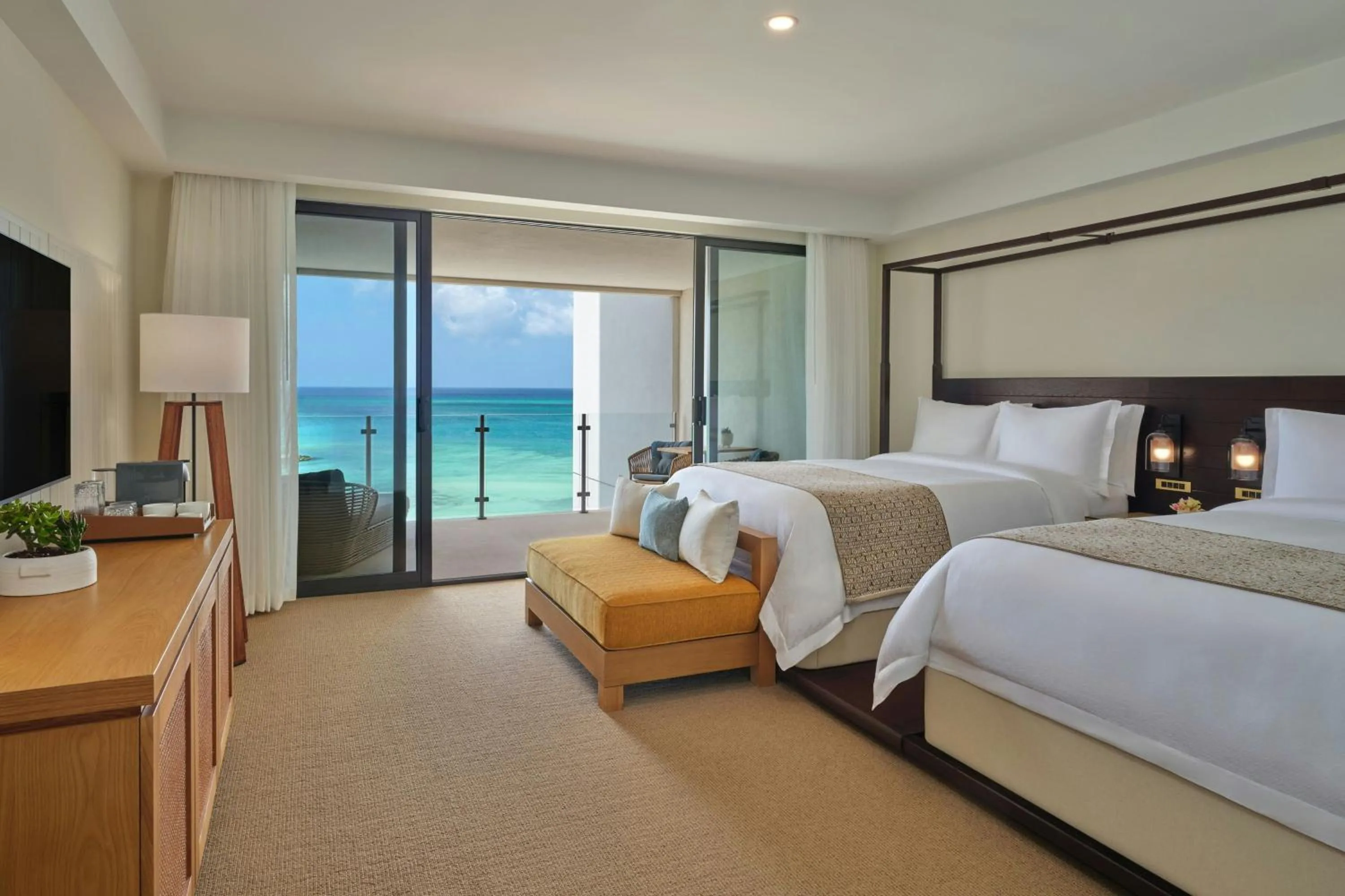 Bedroom, Bed in The St. Regis Aruba Resort