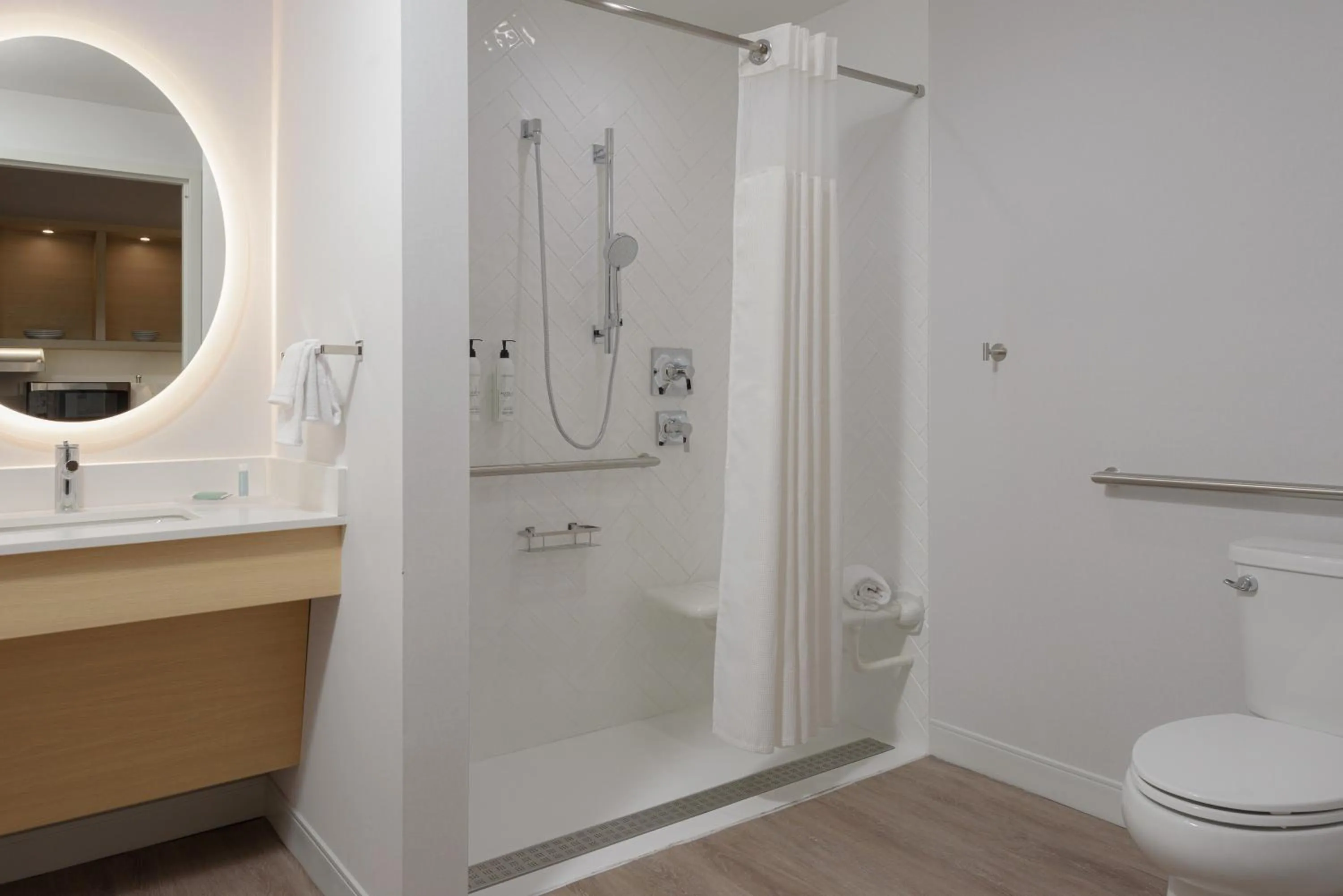Shower in TownePlace Suites by Marriott Cincinnati Oakley