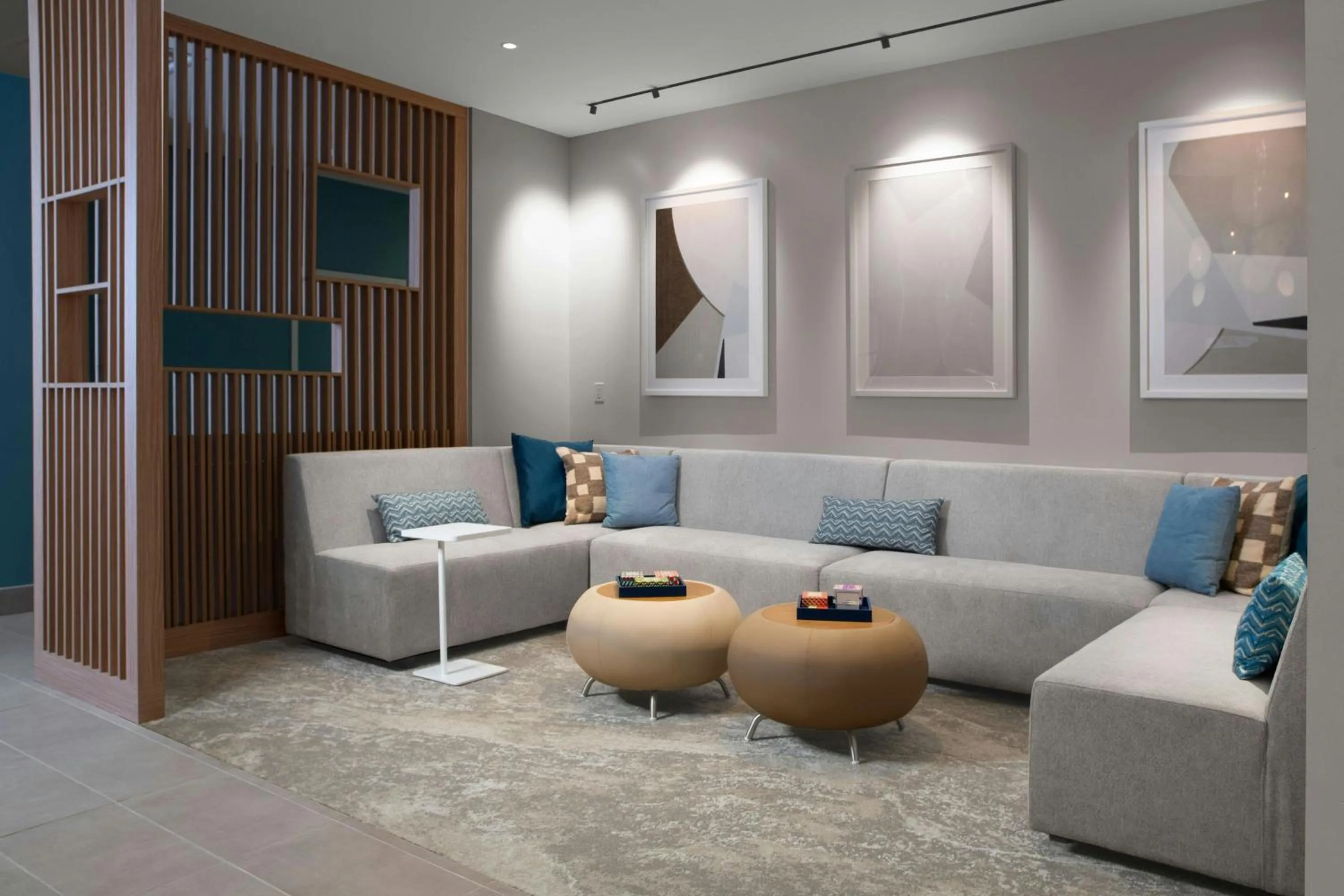 Lobby or reception in Element Fort Smith