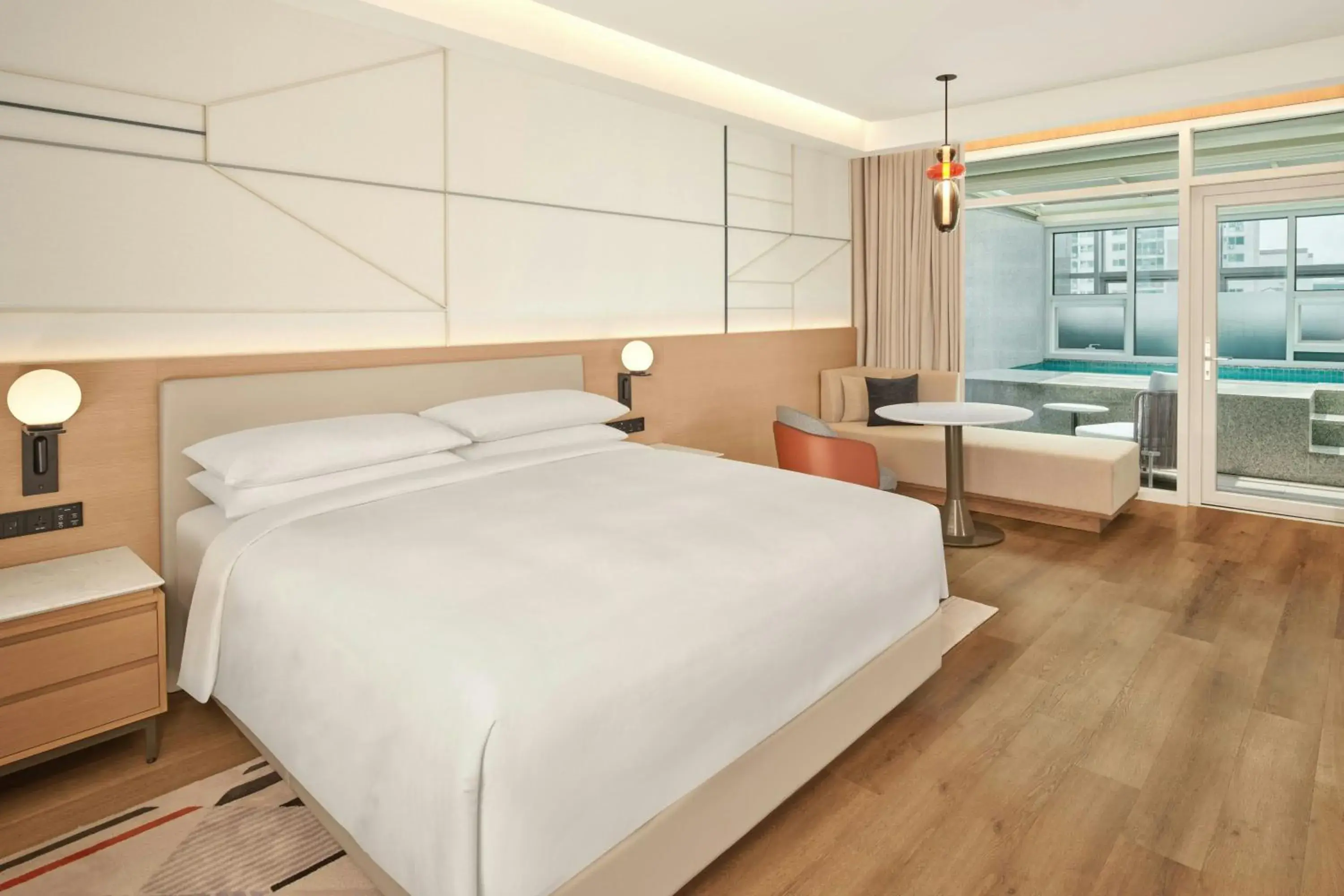 Photo of the whole room, Bed in The Link Seoul, a Tribute Portfolio Hotel Photo of the whole room, Bed in The Link Seoul, a Tribute Portfolio Hotel