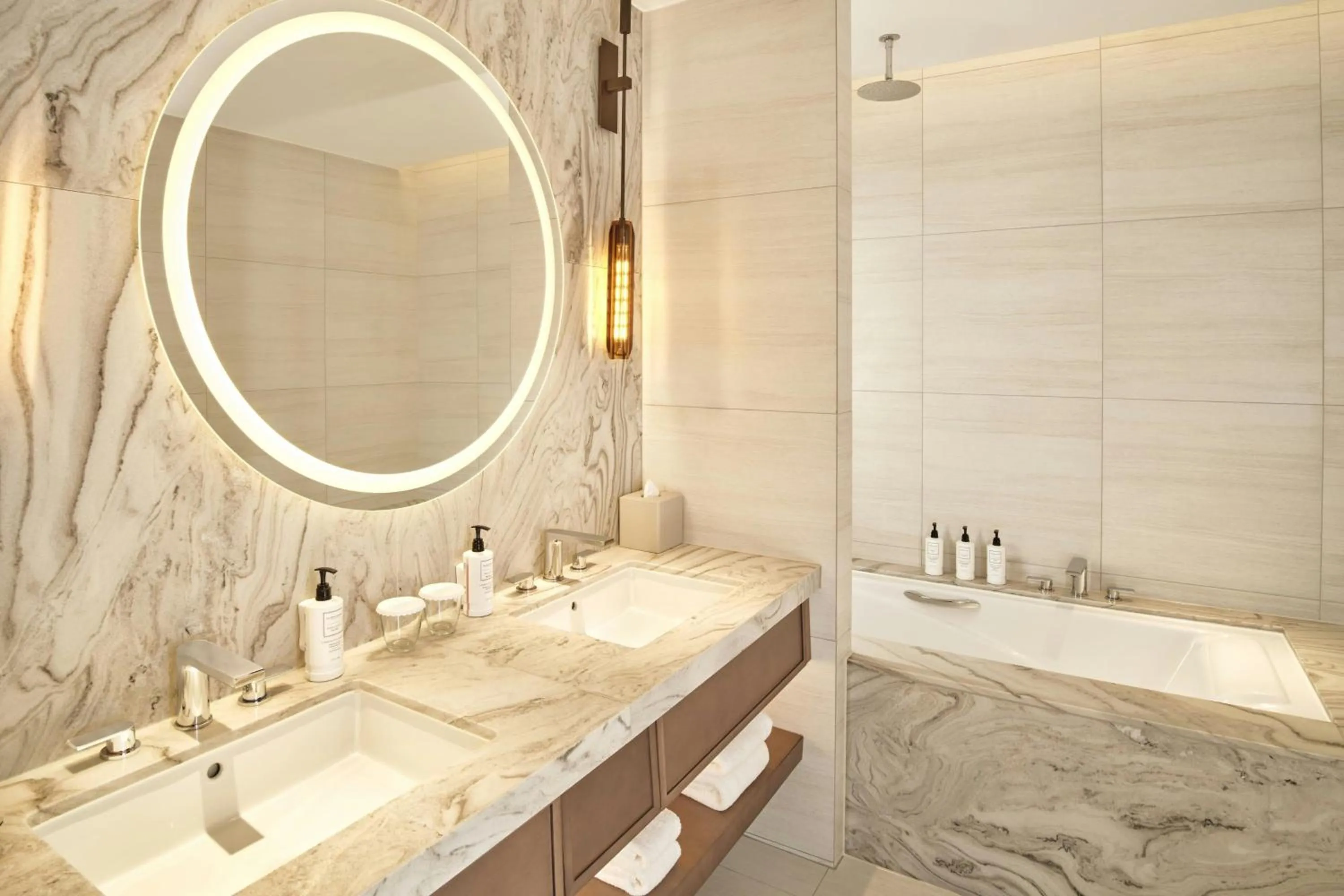 Bathroom in The Link Seoul, a Tribute Portfolio Hotel