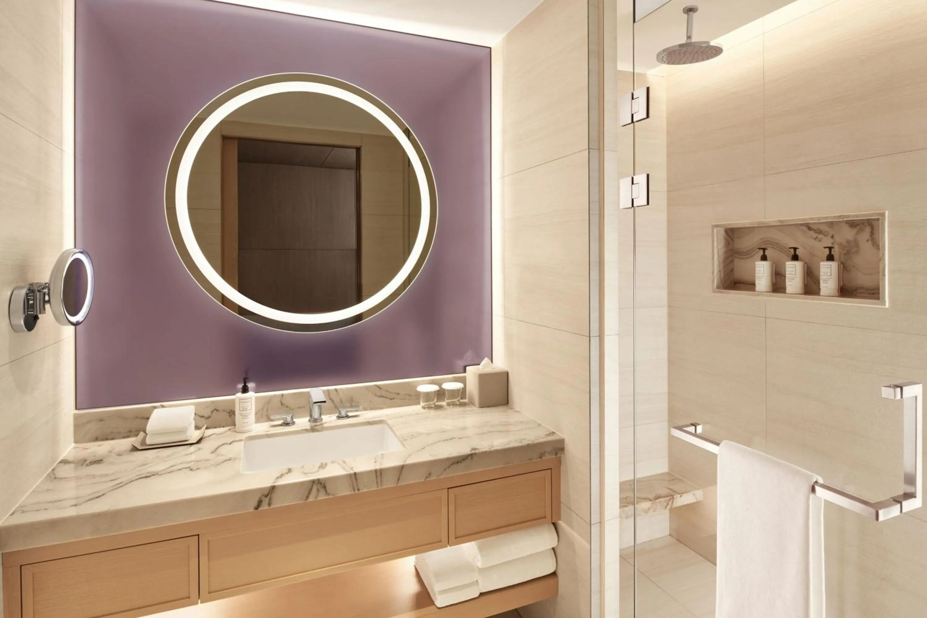 Bathroom in The Link Seoul, a Tribute Portfolio Hotel