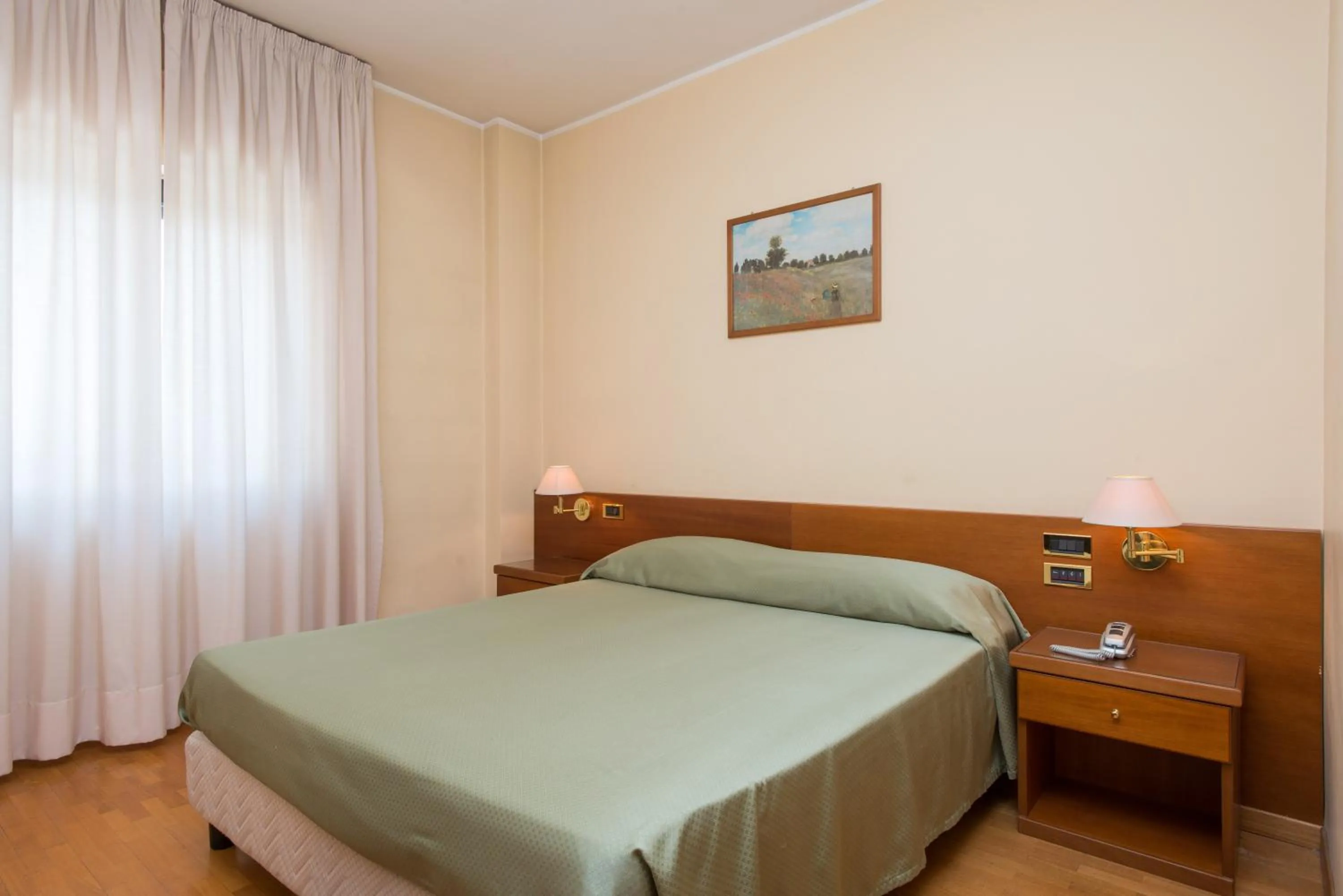 Bedroom, Bed in Hotel San Francesco