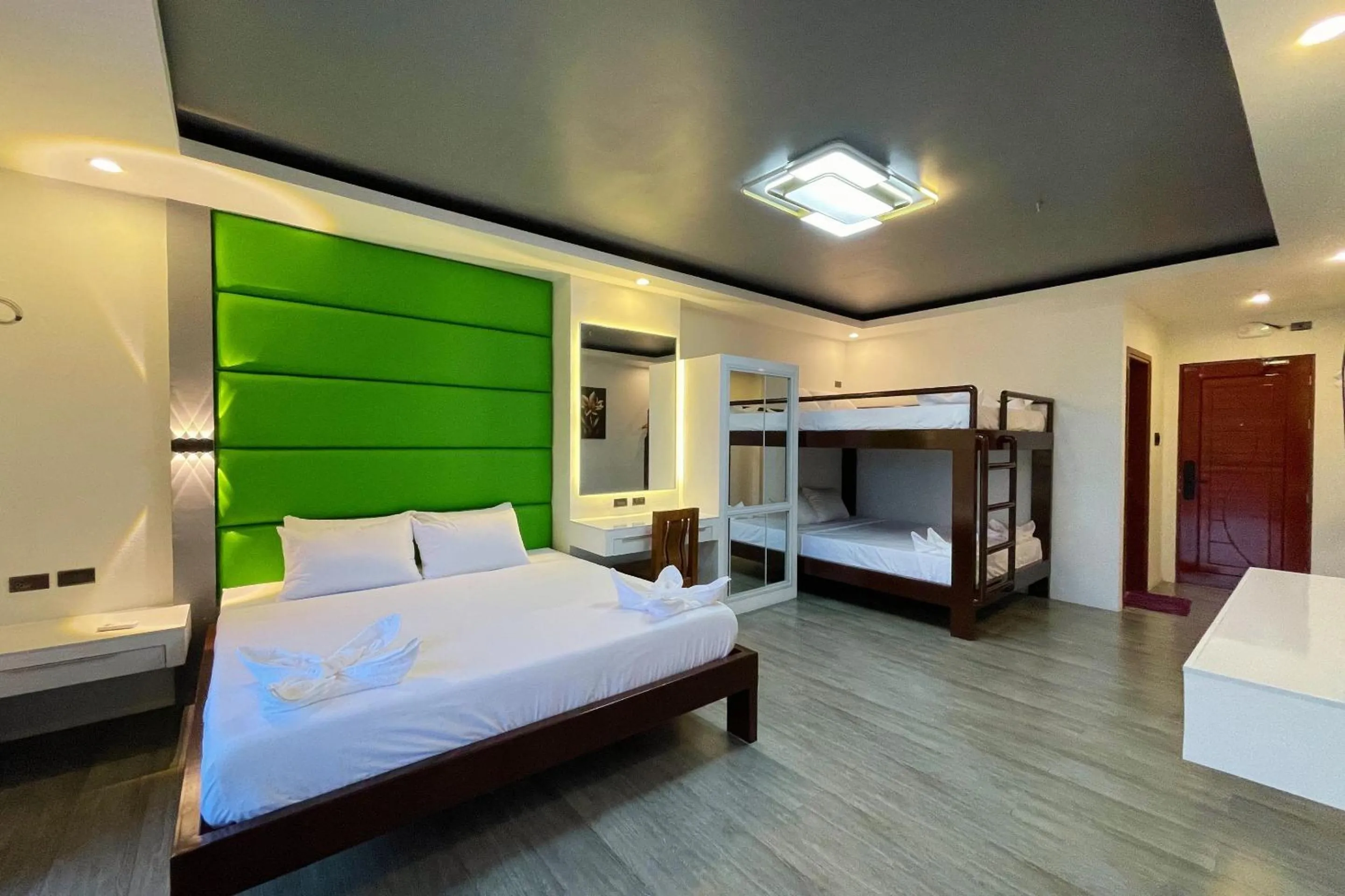 Bed in Dream'Star Resort Puerto Galera powered by Cocotel