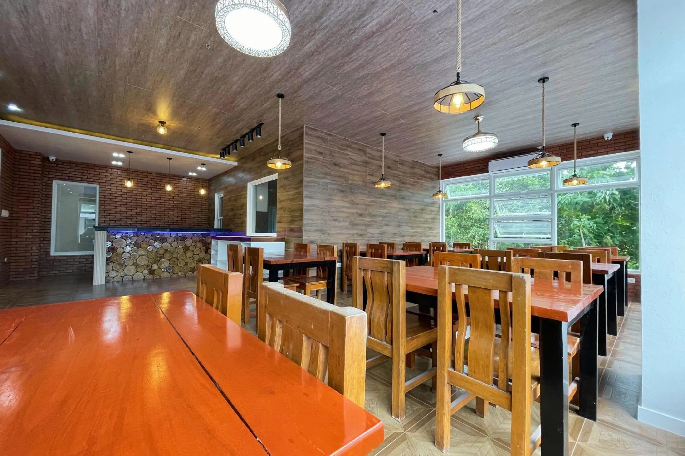 Restaurant/places to eat in Dream'Star Resort Puerto Galera powered by Cocotel