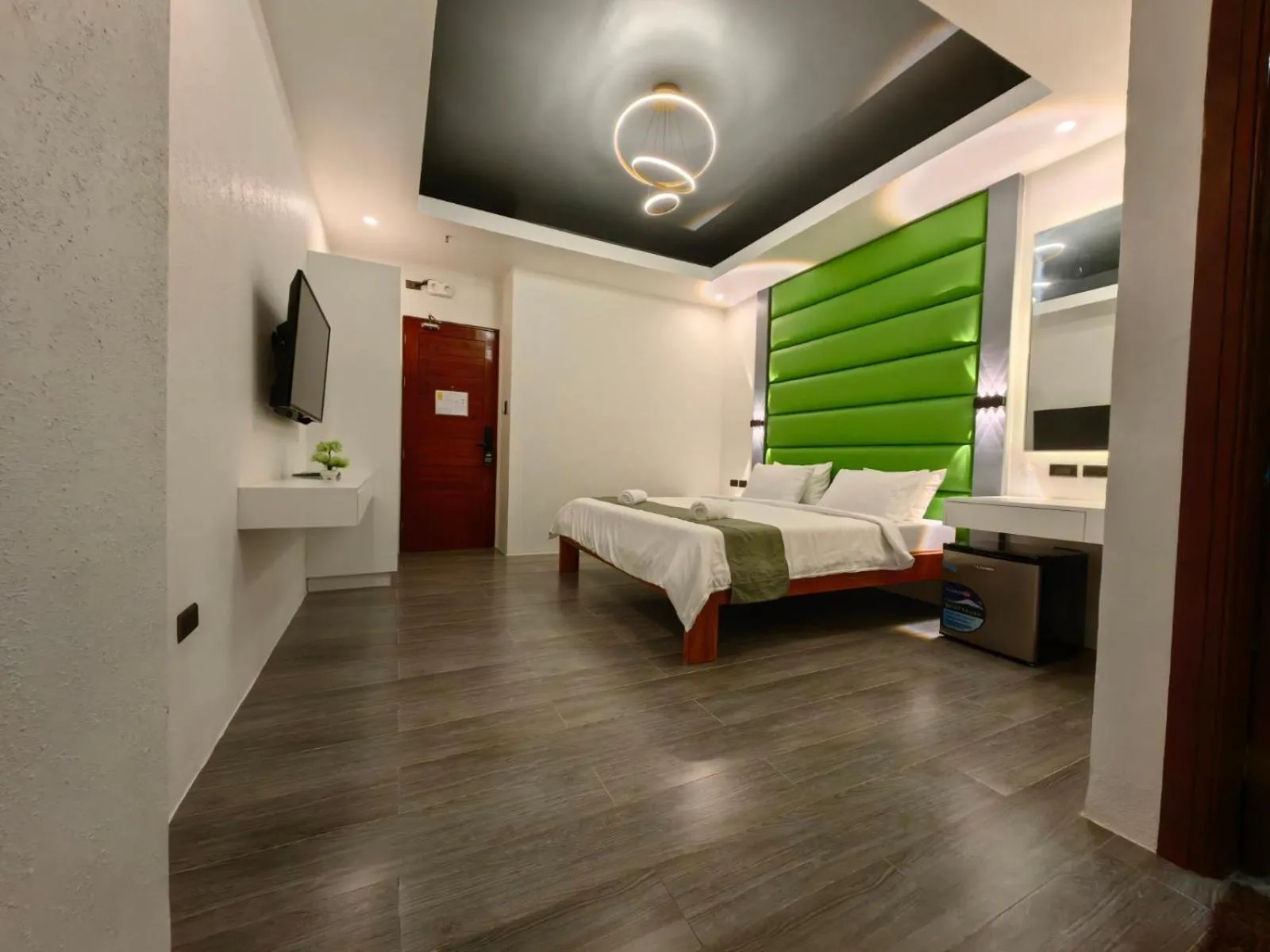 Bedroom, Bed in Dream'Star Resort Puerto Galera powered by Cocotel