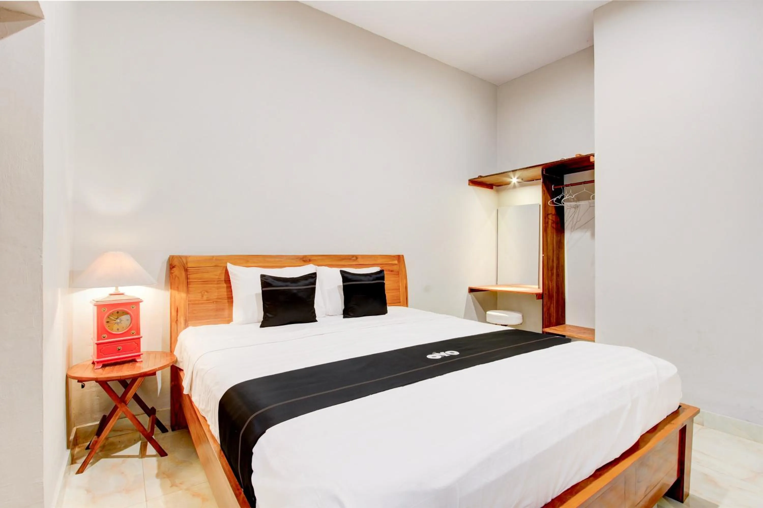 Bedroom, Bed in Capital O 94274 Homestay Balimoelih