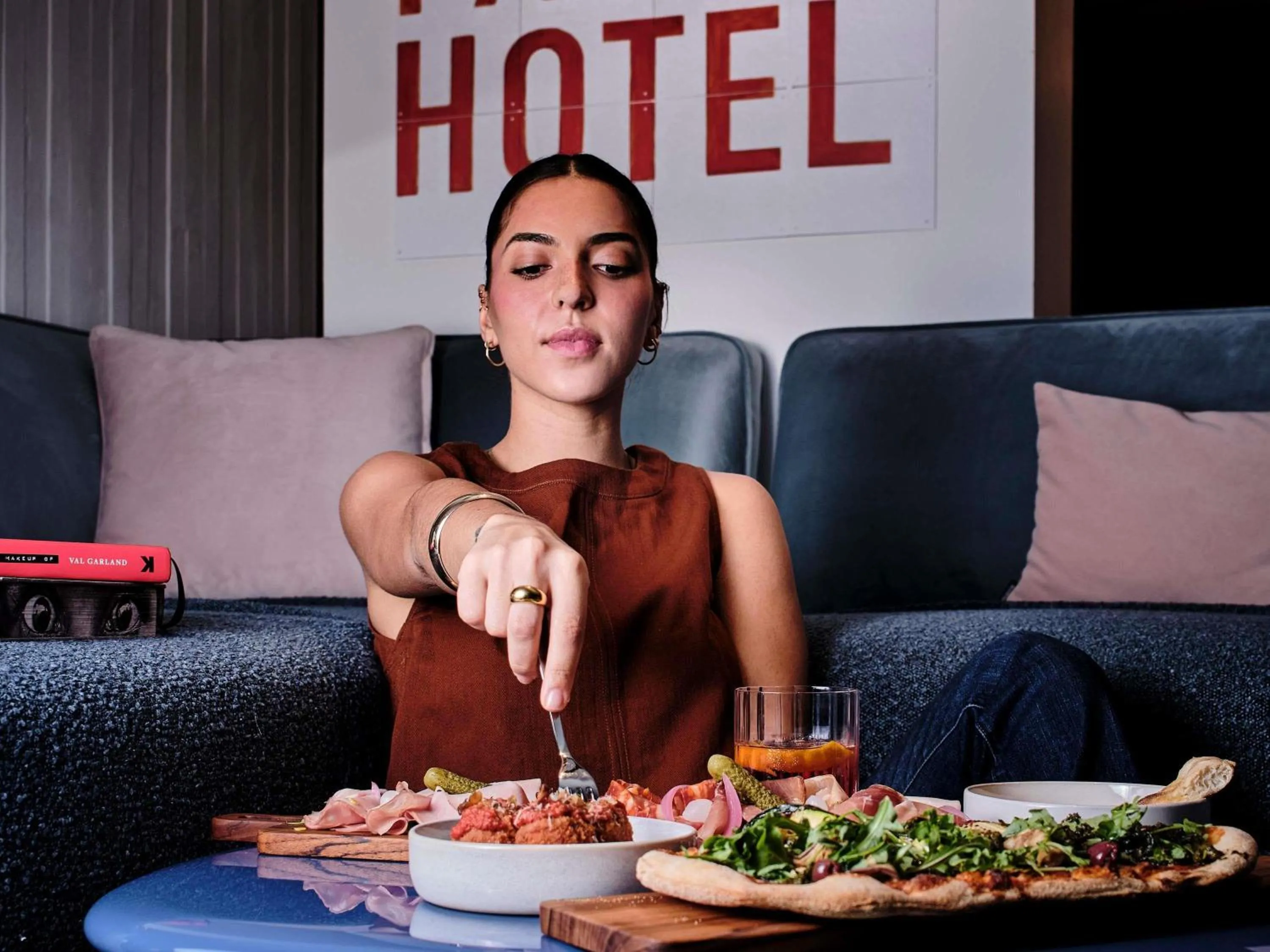 Lounge or bar in TRIBE Paris Pantin